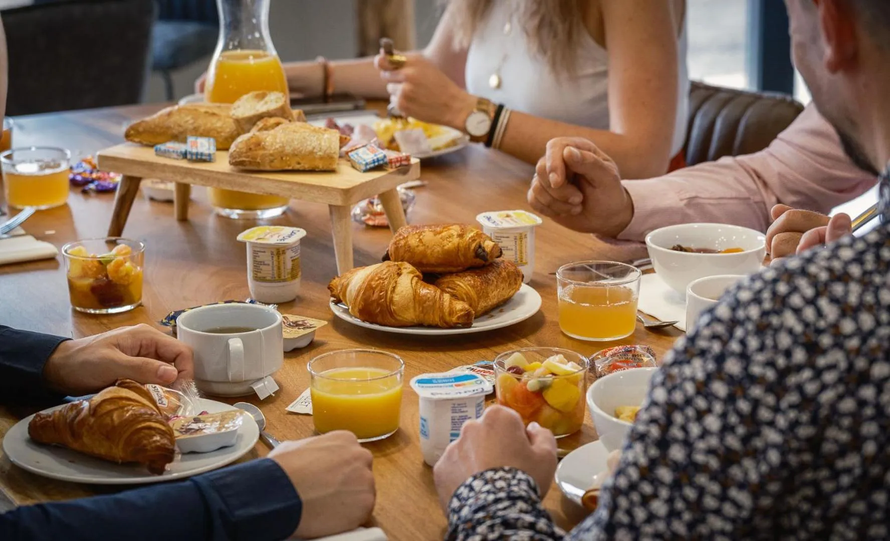 Breakfast in The Originals City, Relais d'Estillac, Agen Sud