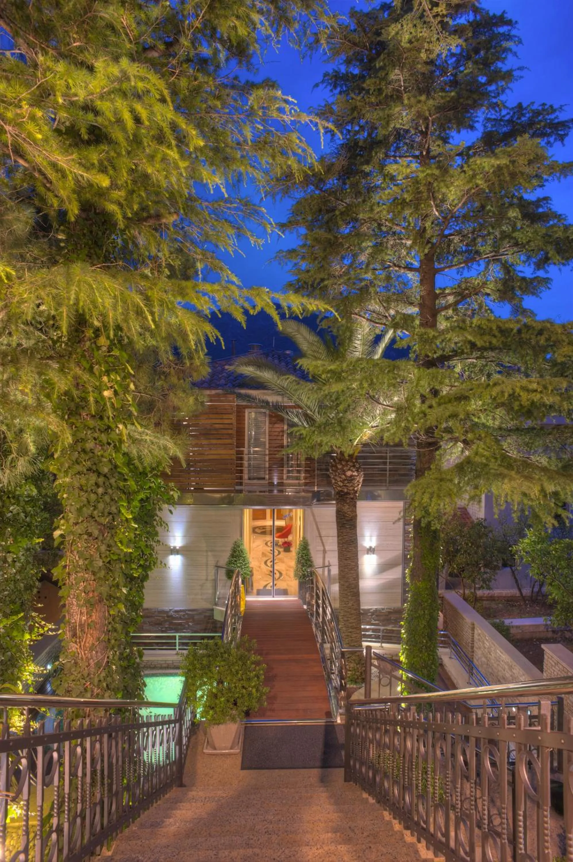 Facade/entrance in Hotel Forza Mare