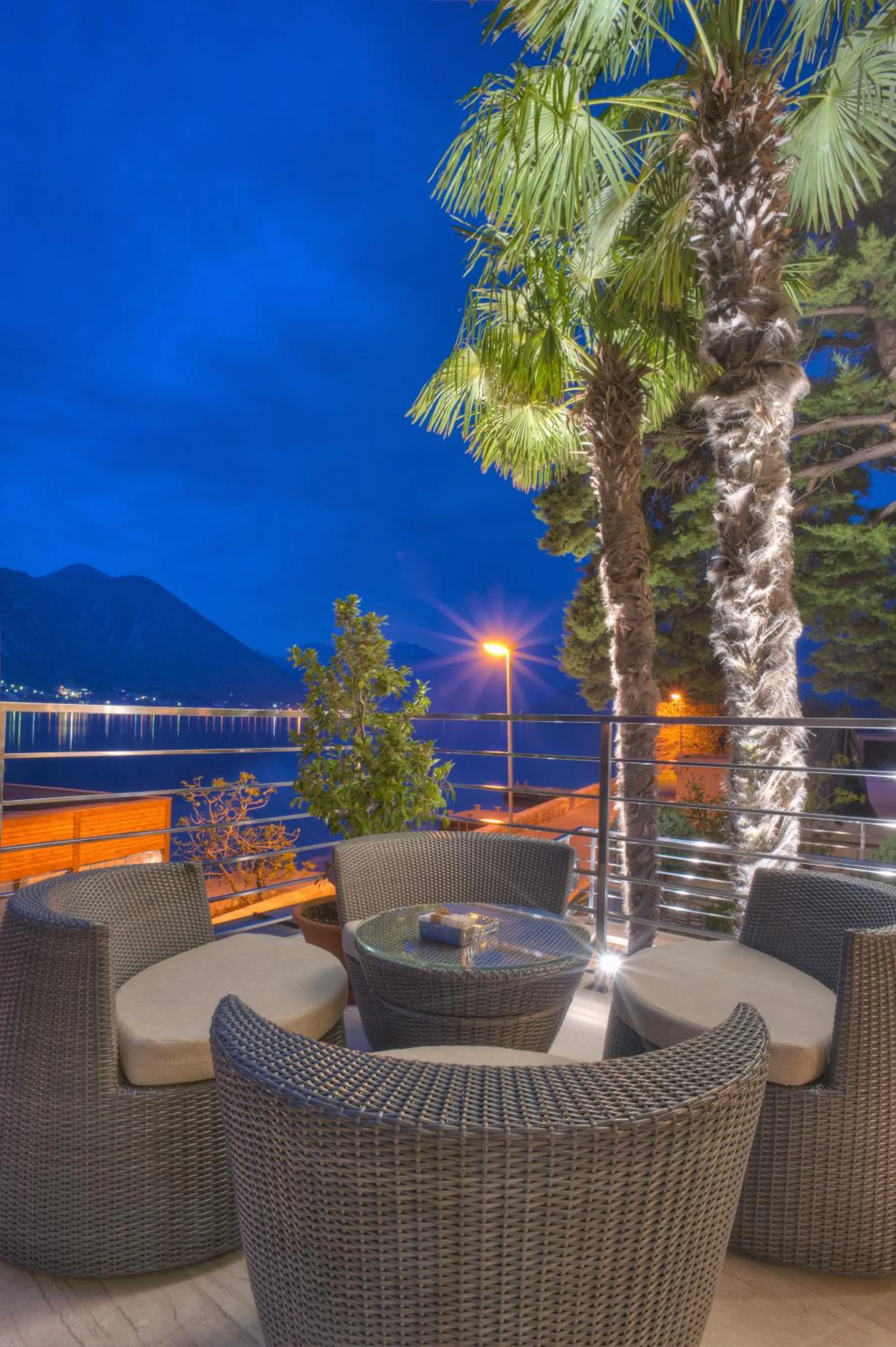 Restaurant/places to eat in Hotel Forza Mare