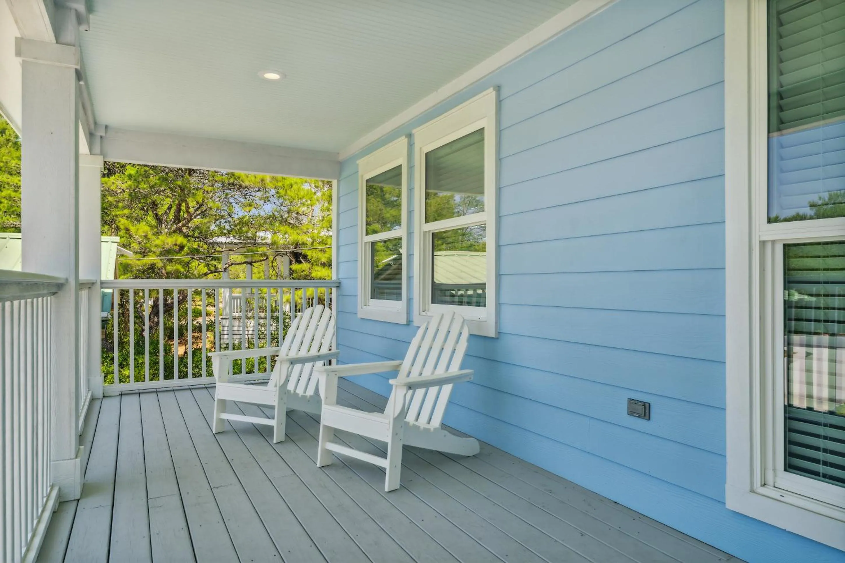 Facade/entrance in 30A Pet Friendly Beach House - Vitamin Sea by Panhandle Getaways