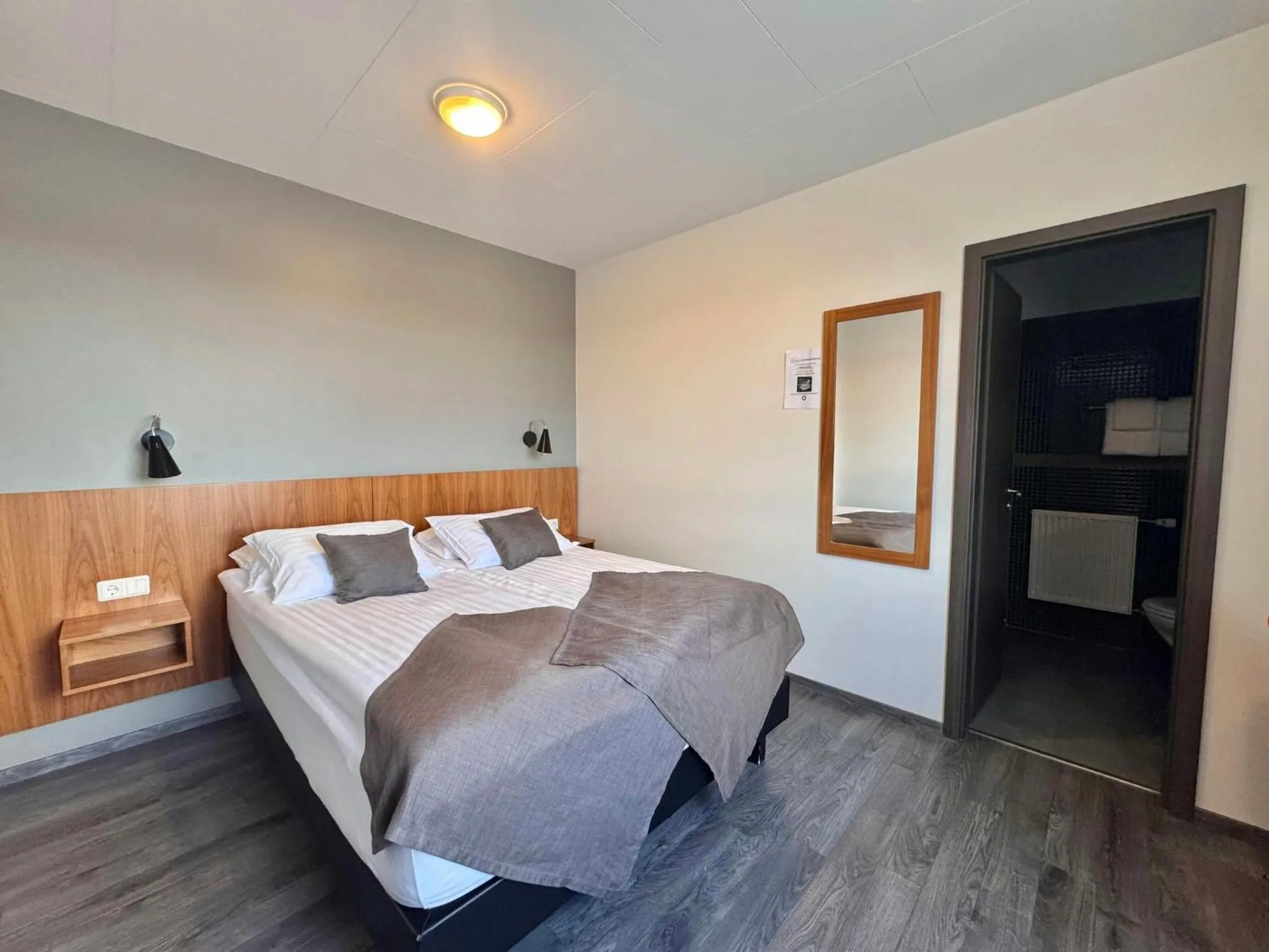 Bedroom, Bed in Hótel Valaskjálf