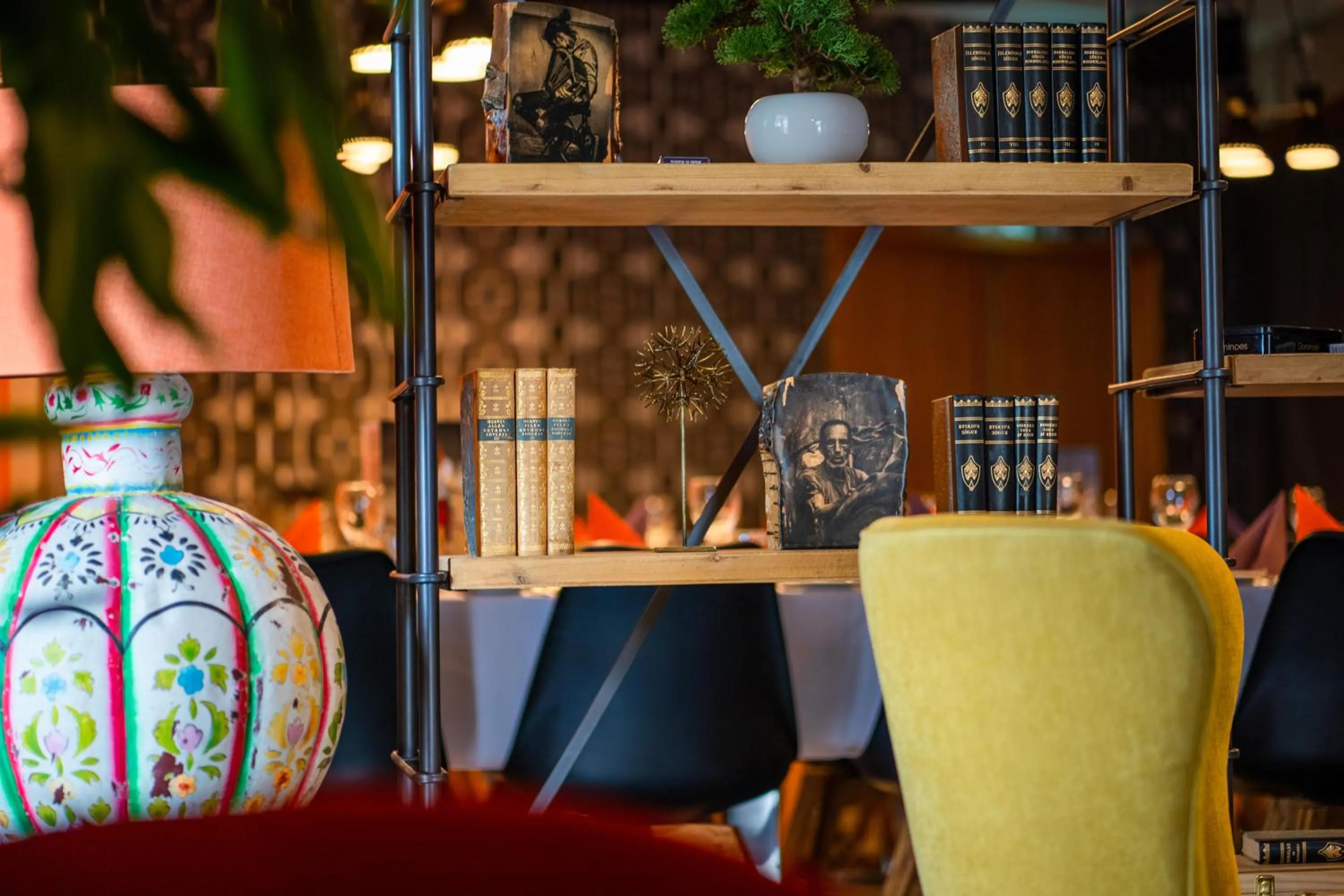 Seating area in Hótel Valaskjálf