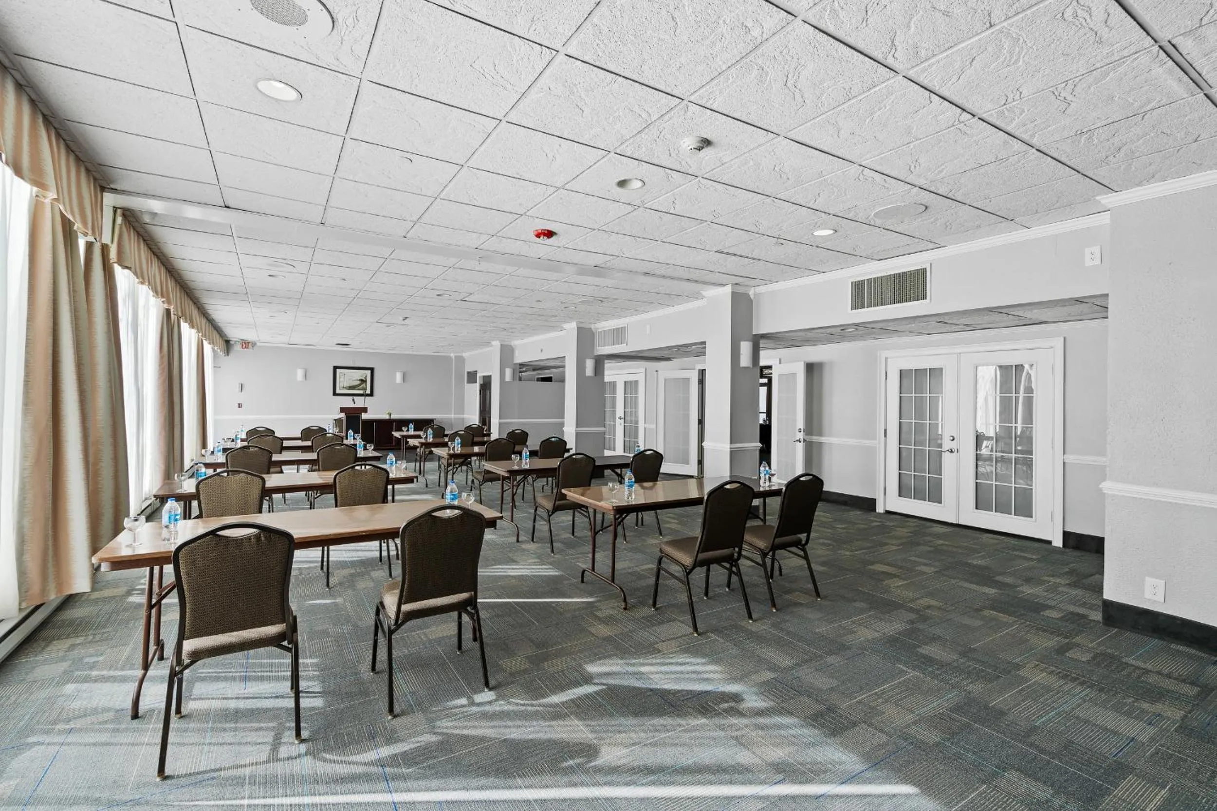 Executive Inn - Fort Lee