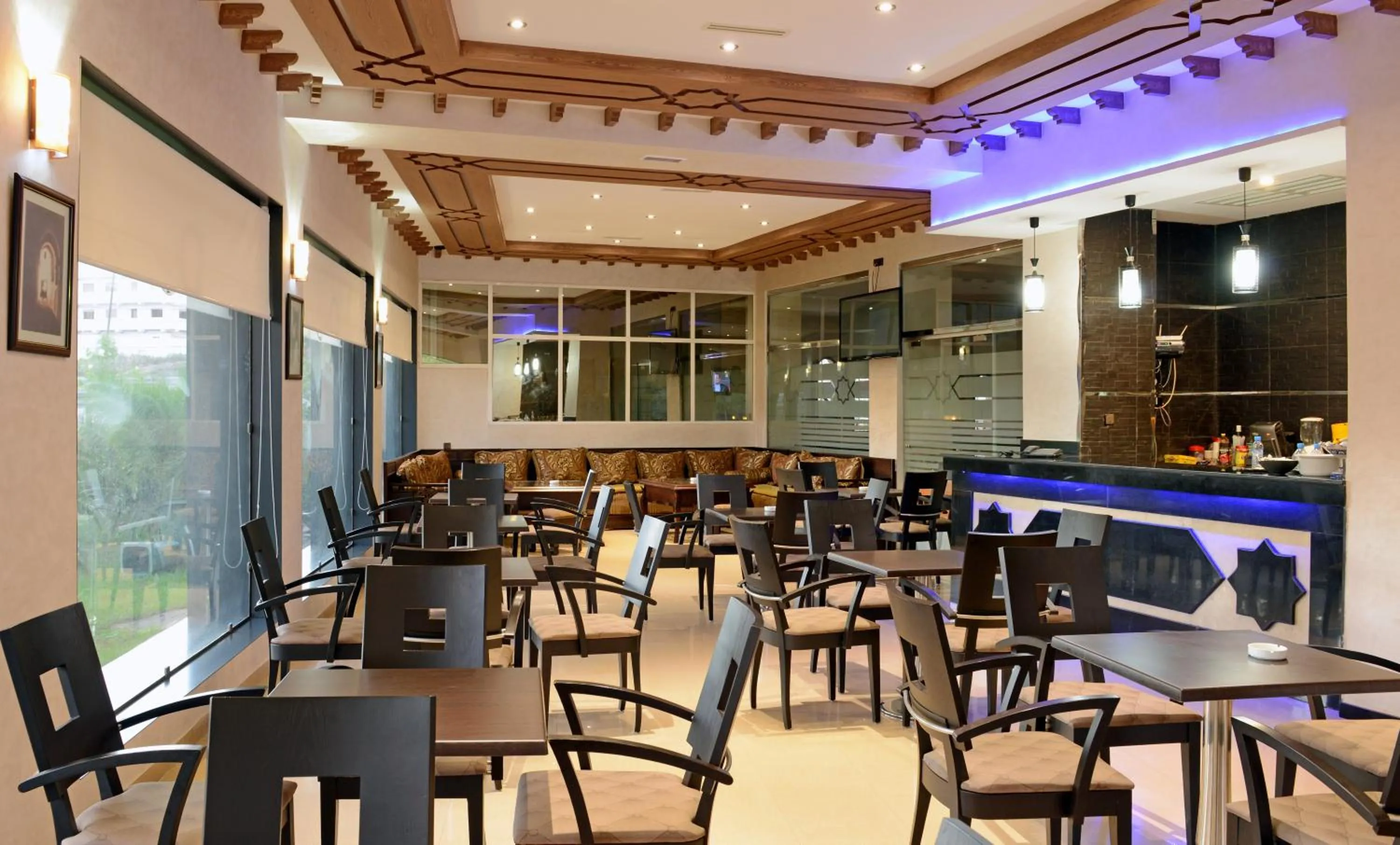 Lounge or bar in El Yacouta