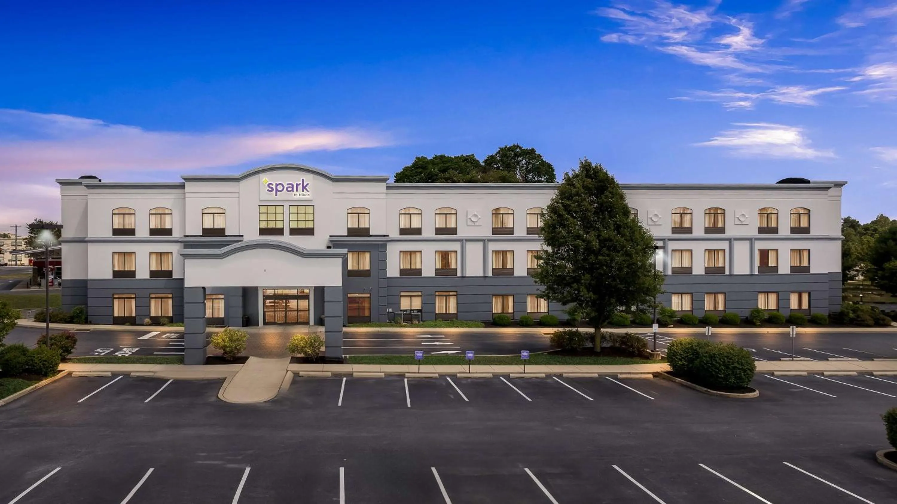 Property building in Spark by Hilton Lancaster Dutch Country