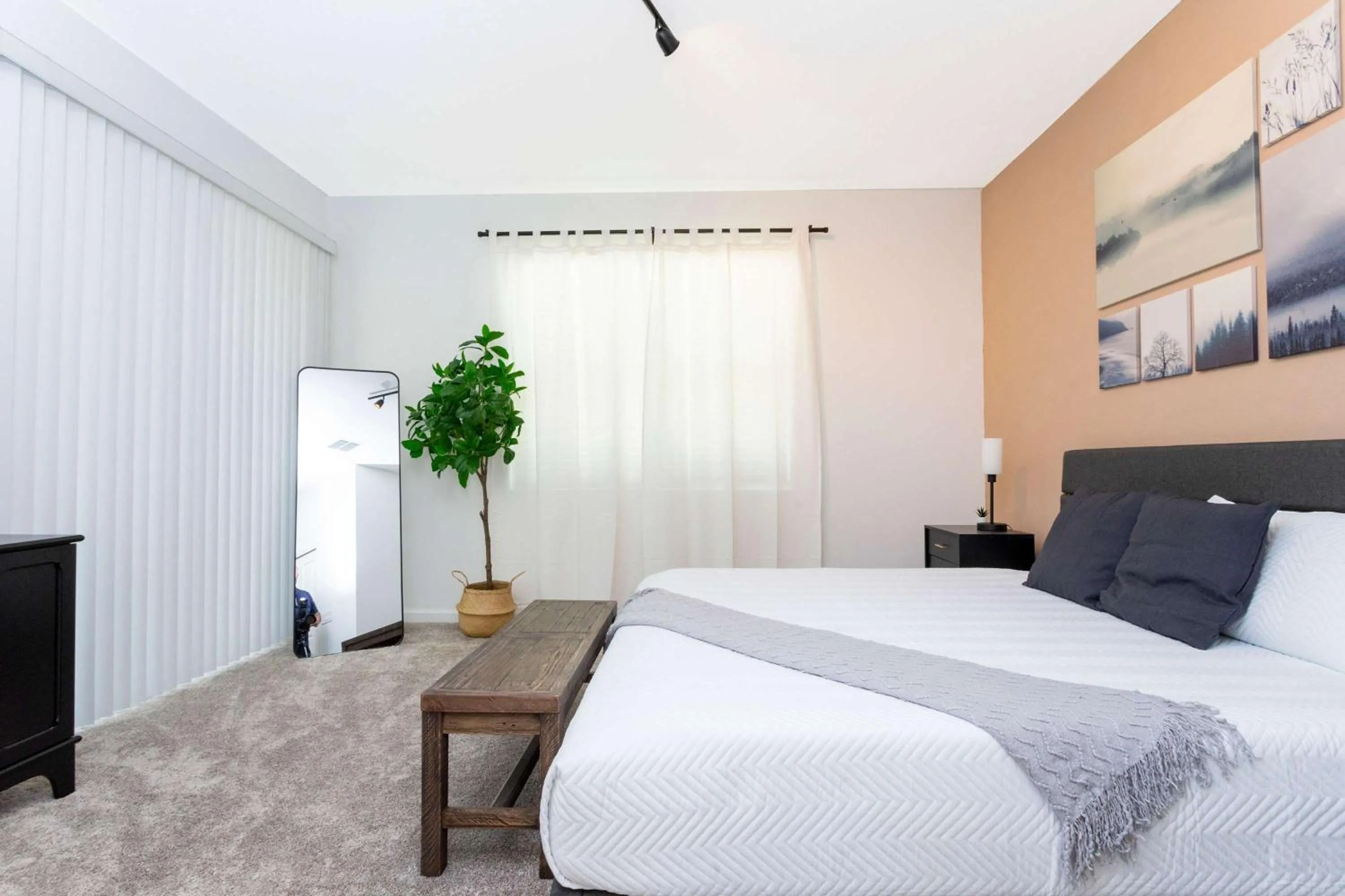 Bed in Gorgeous 3Bd Close to Disney @Champions Gate 993