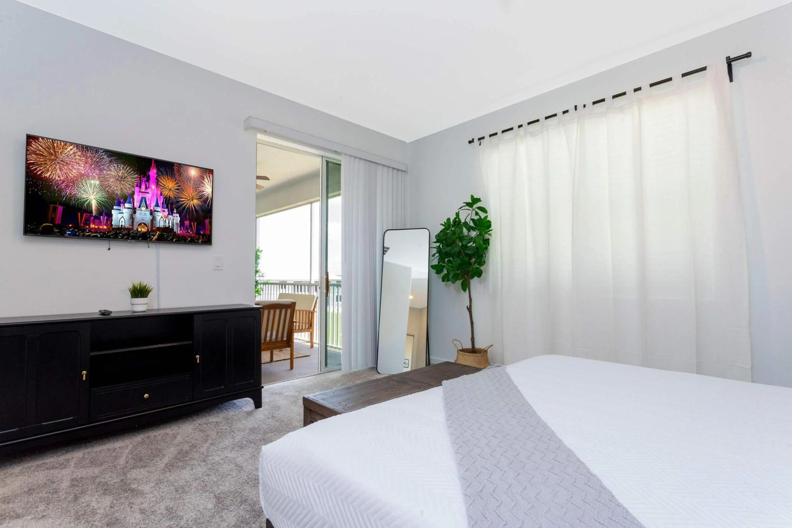 Bed in Gorgeous 3Bd Close to Disney @Champions Gate 993