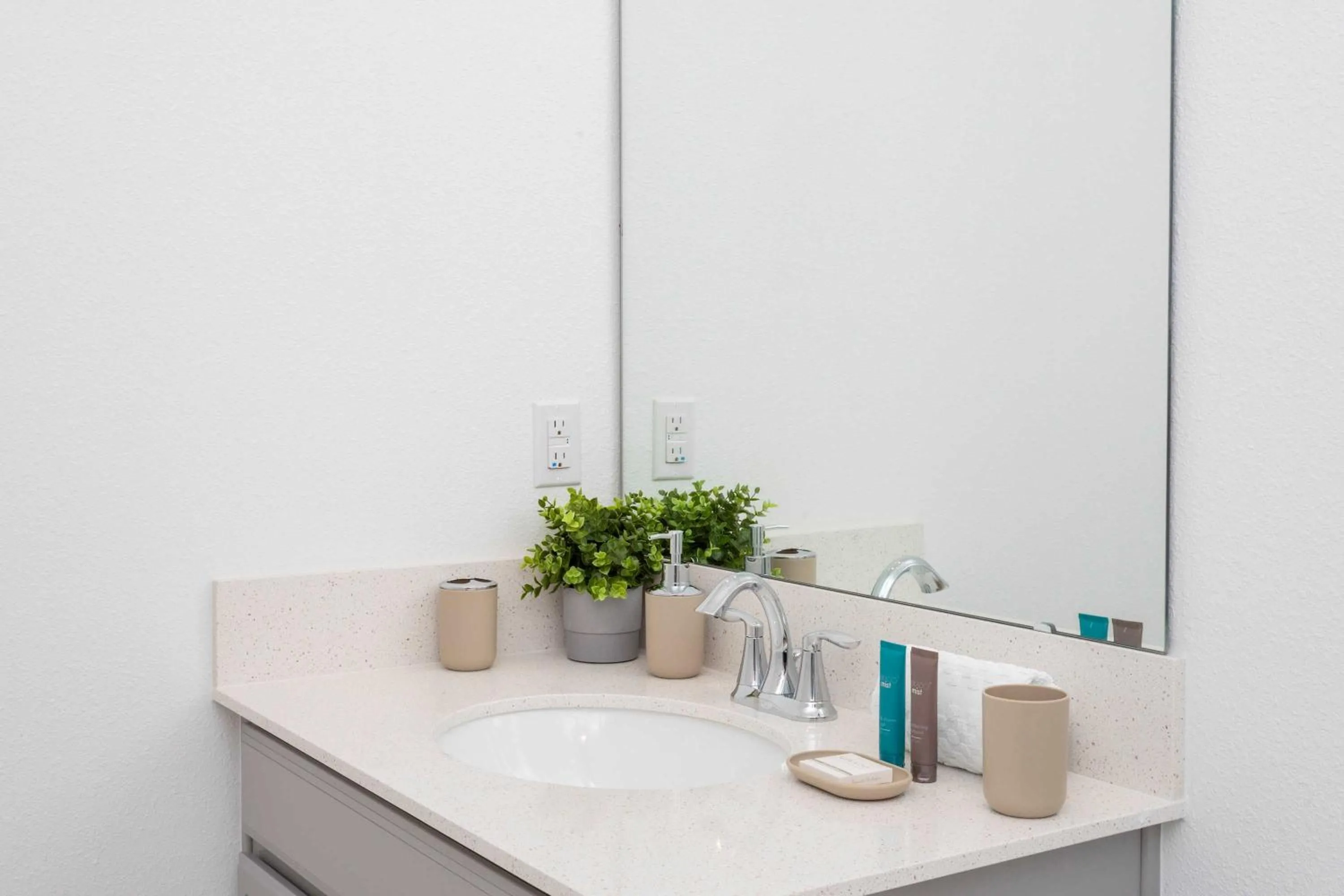 Gorgeous 3Bd Close to Disney @Champions Gate 993