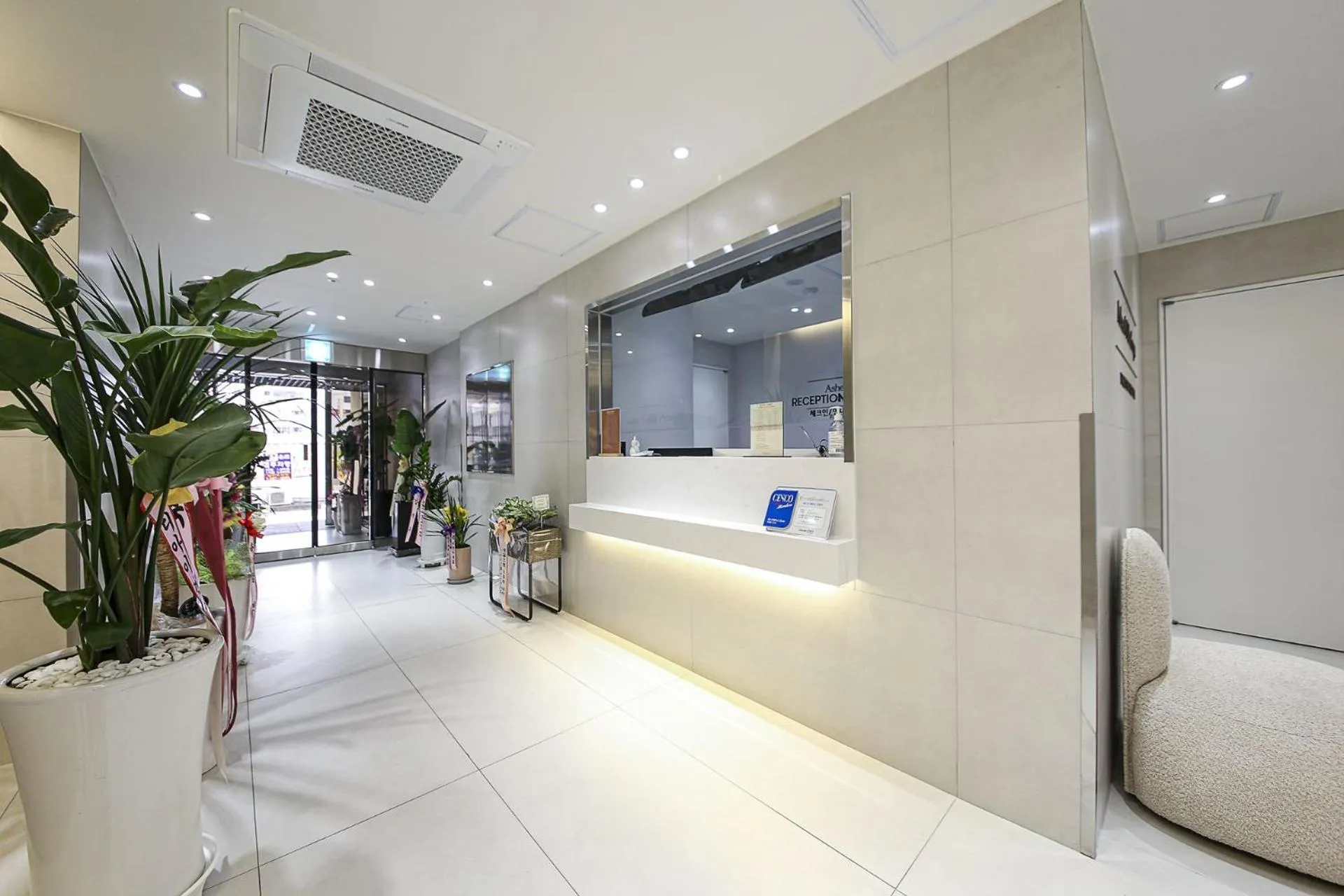 Asherah Villa d' aqua Hotel