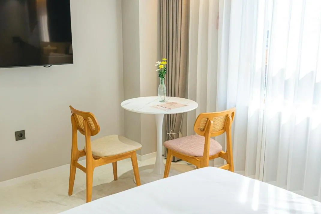 Bed in Asherah Villa d' aqua Hotel