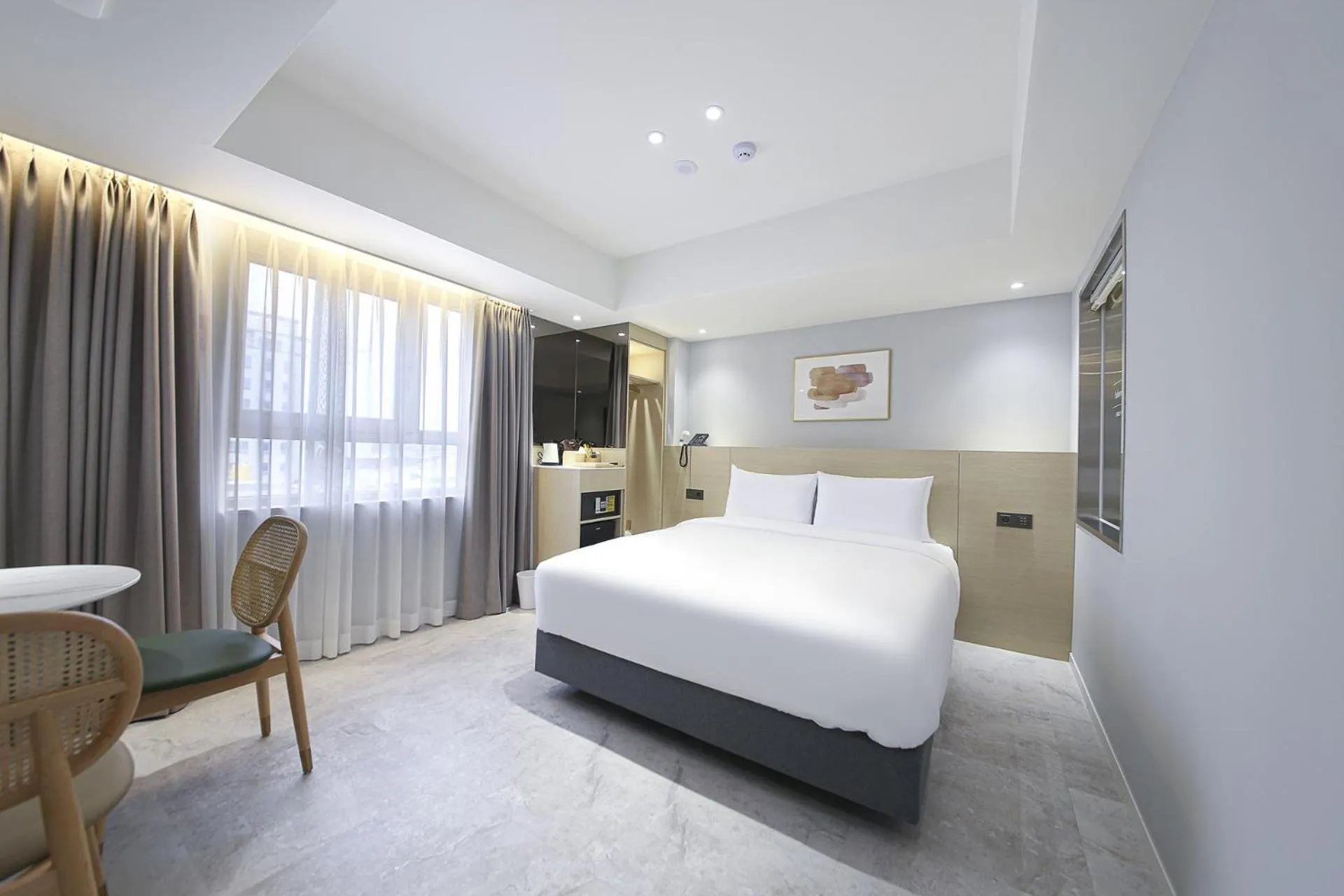 Bed in Asherah Villa d' aqua Hotel