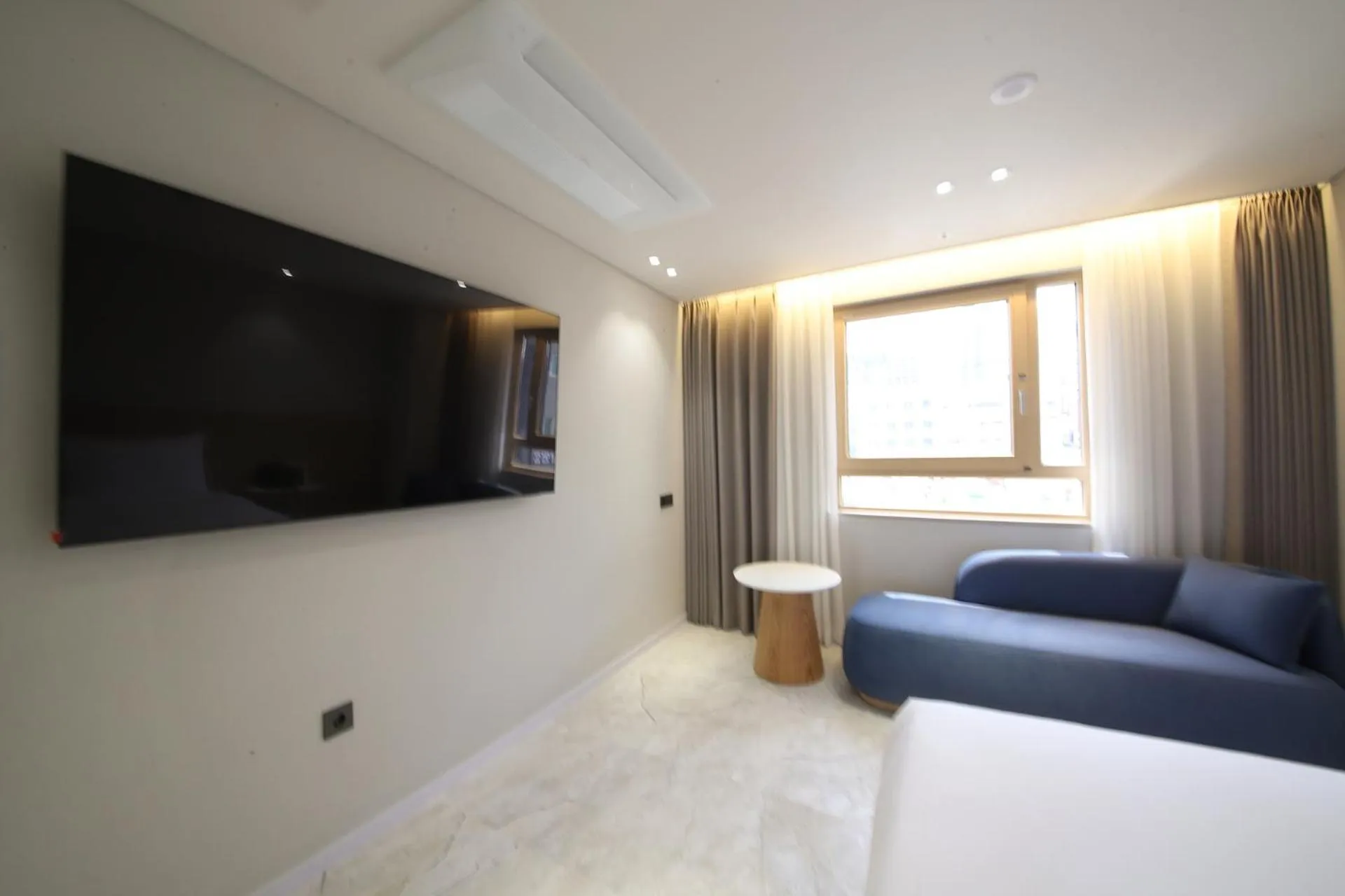 Bed in Asherah Villa d' aqua Hotel