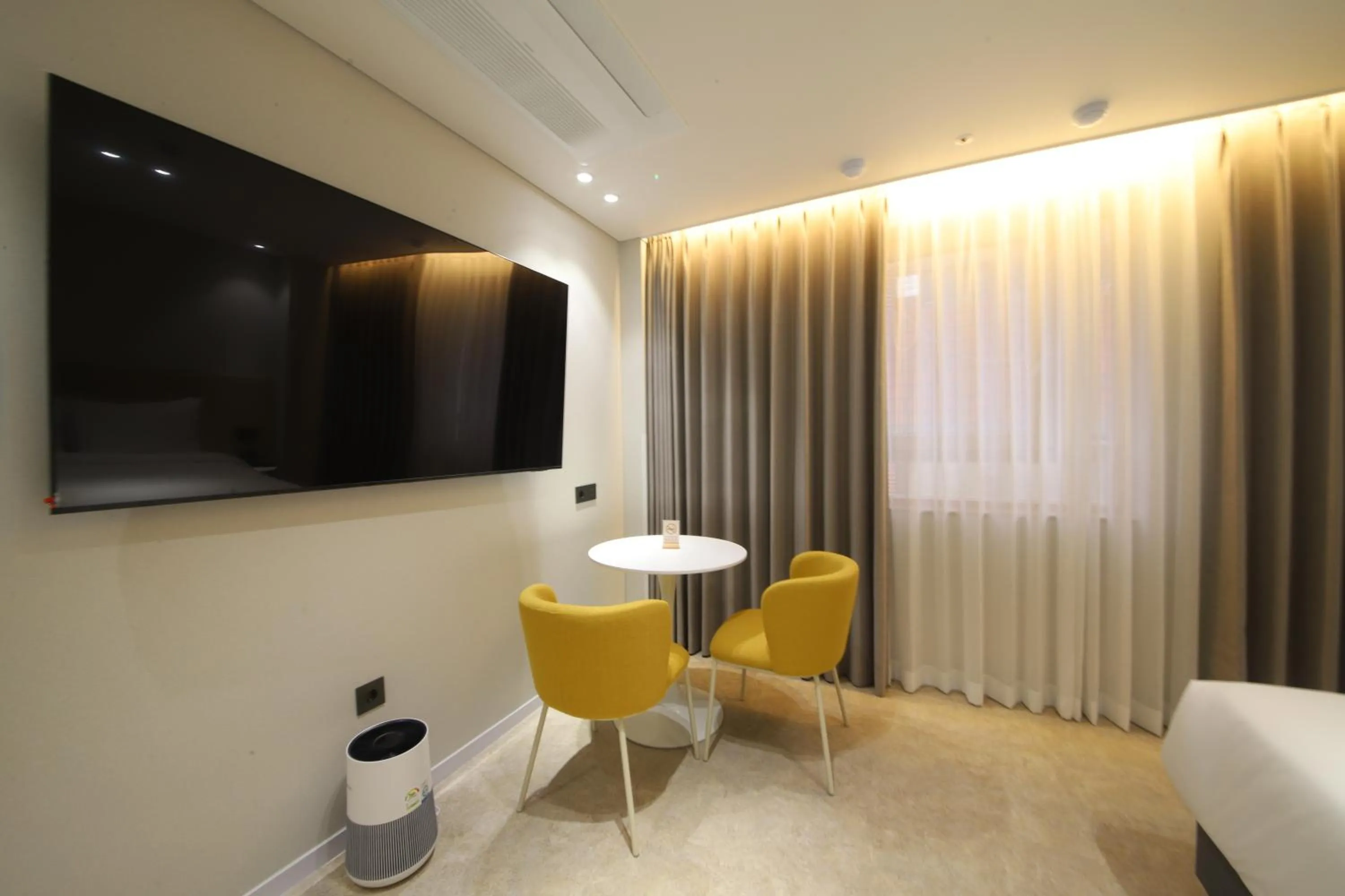 Asherah Villa d' aqua Hotel