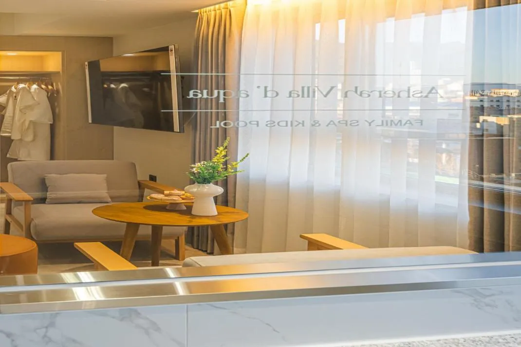 Asherah Villa d' aqua Hotel