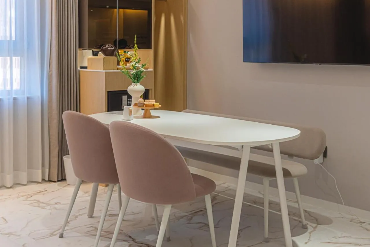 Asherah Villa d' aqua Hotel