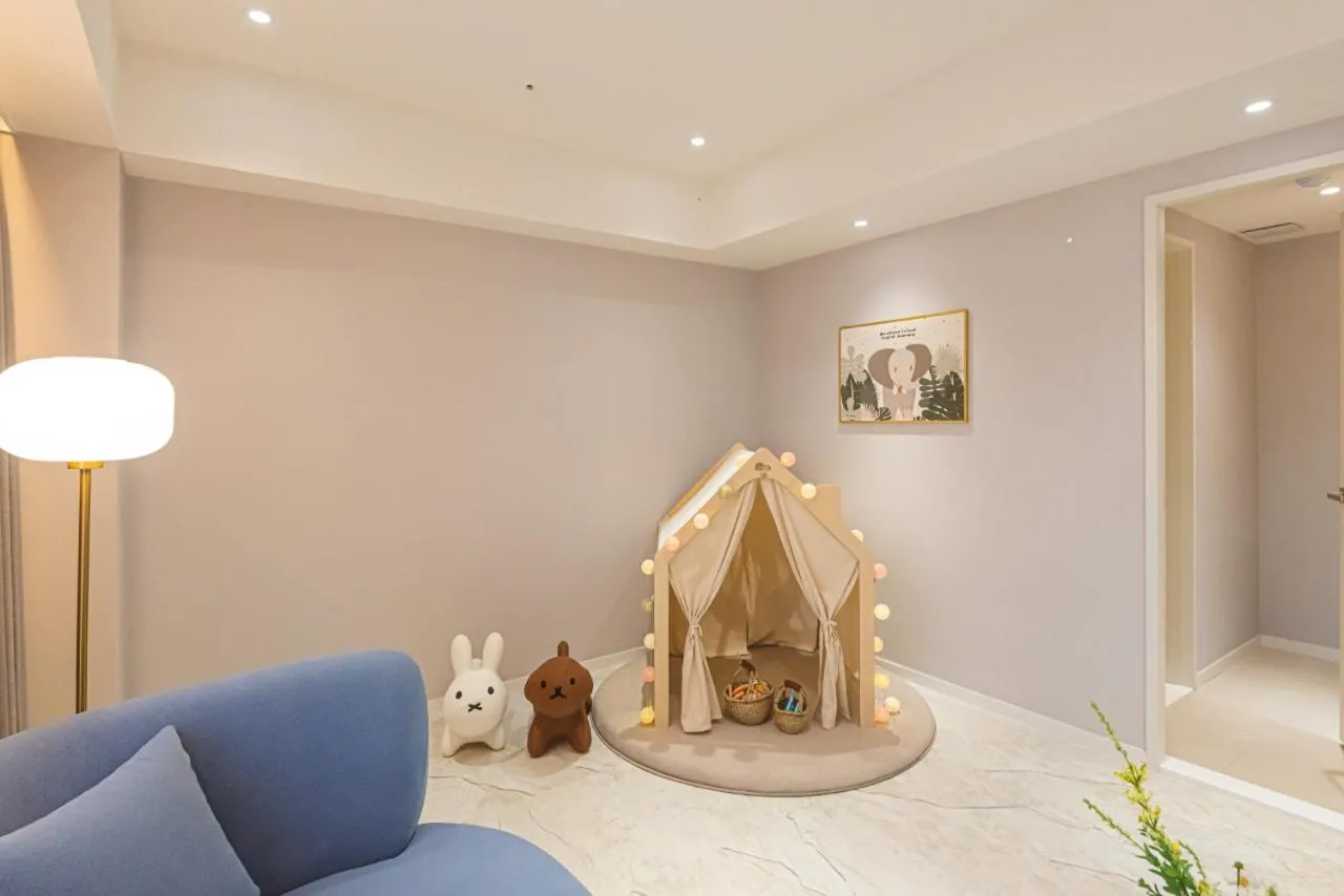 Asherah Villa d' aqua Hotel