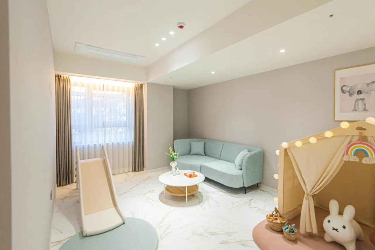 Asherah Villa d' aqua Hotel