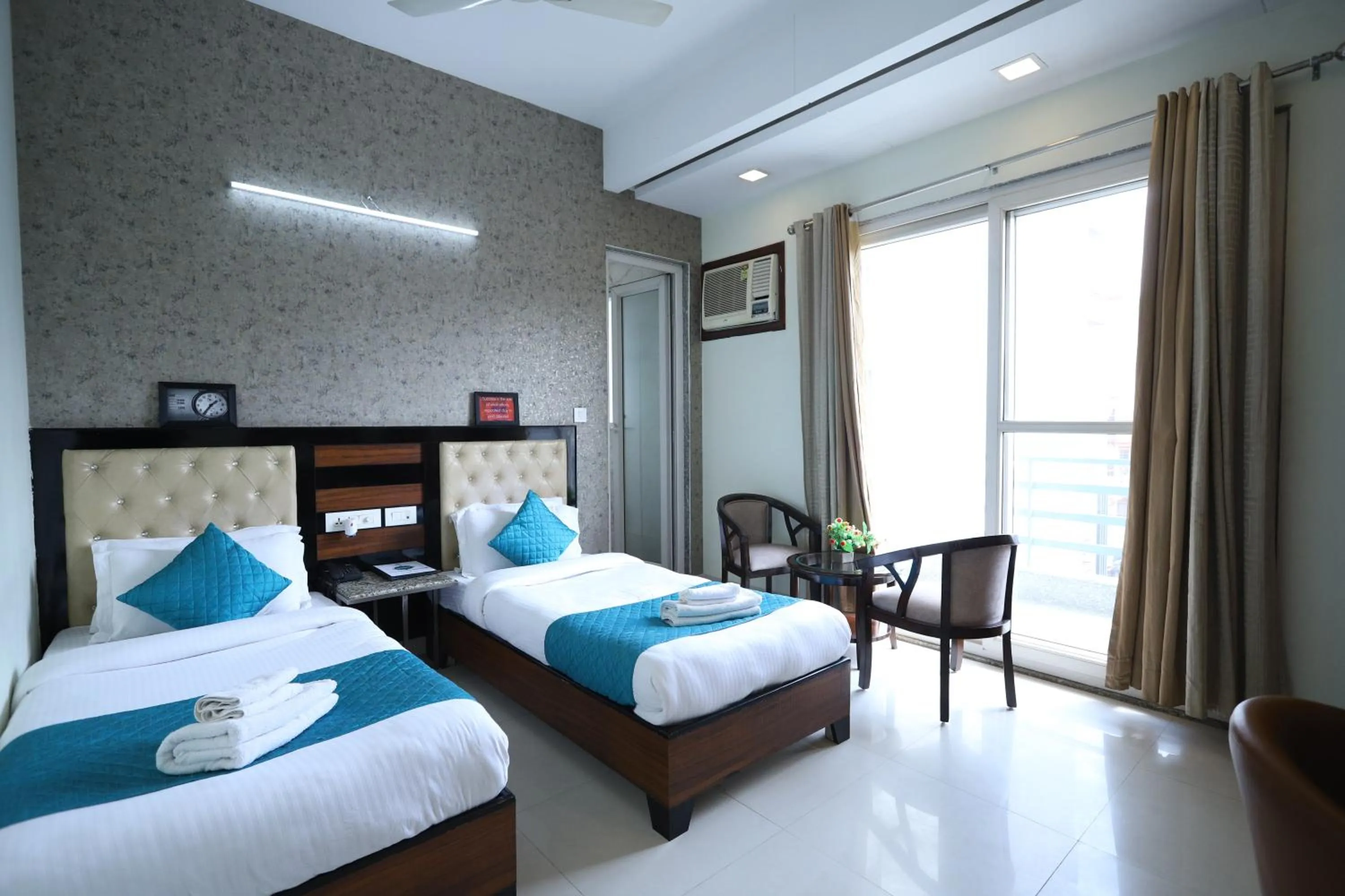 Bedroom, Bed in Asian Suites Cyber Park Gurgaon