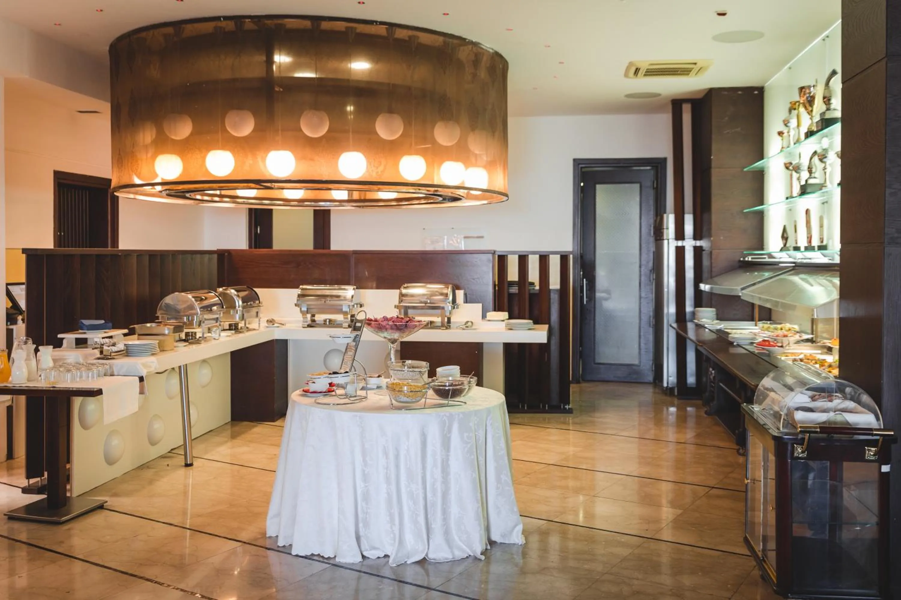 Buffet breakfast in Hotel & Apartments HEC Residence
