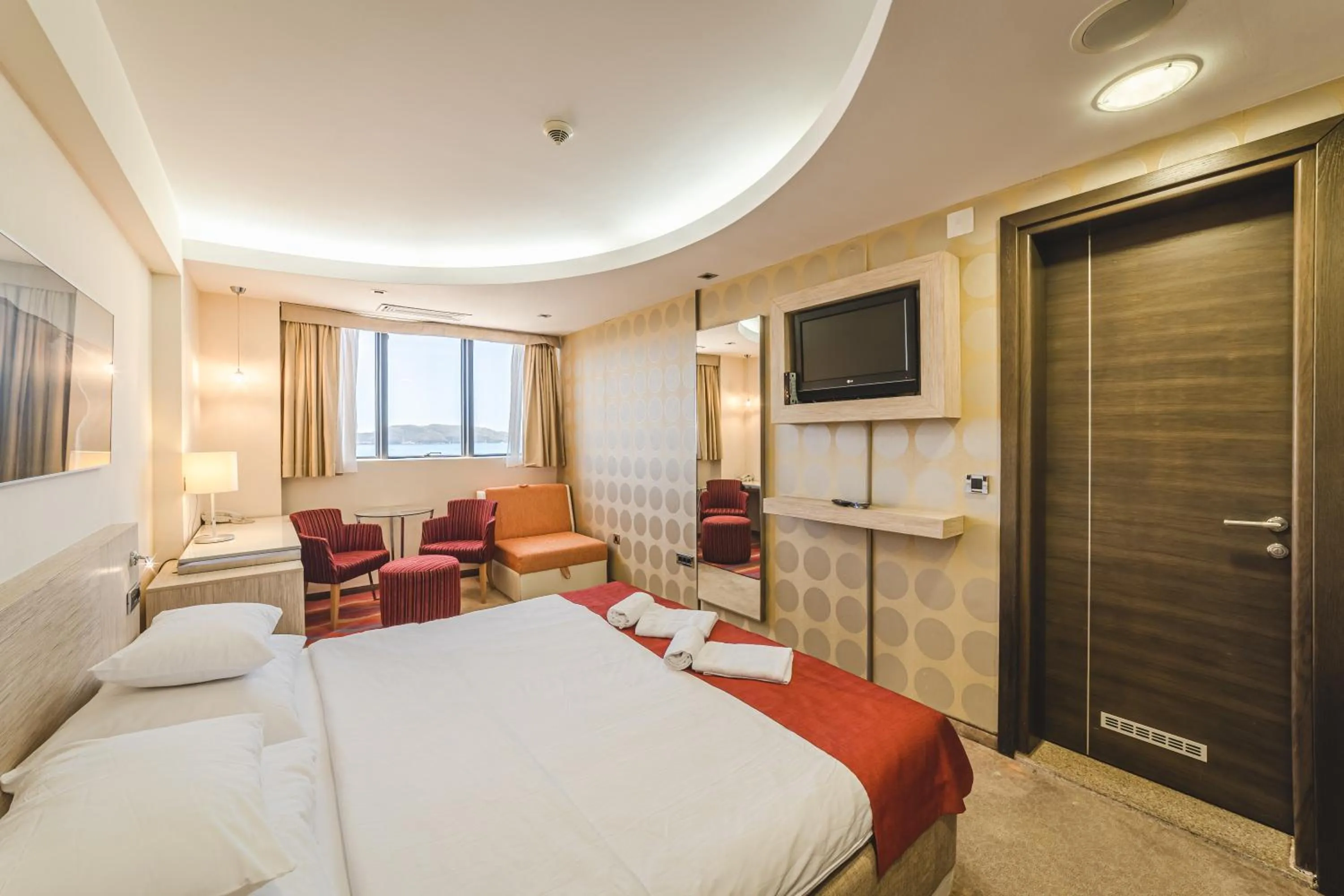 Photo of the whole room, Bed in Hotel & Apartments HEC Residence