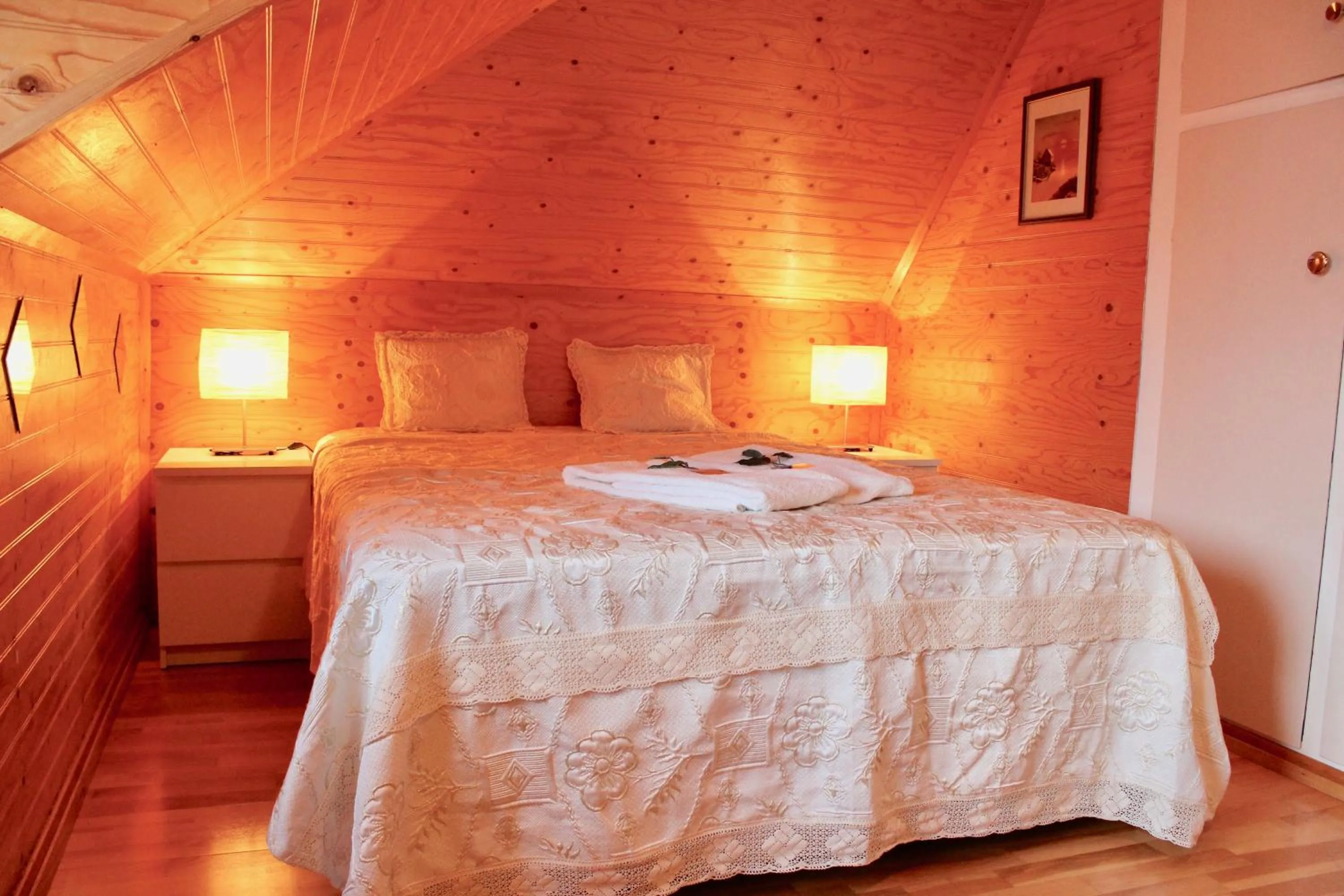 Property building, Bed in Guesthouse Árný