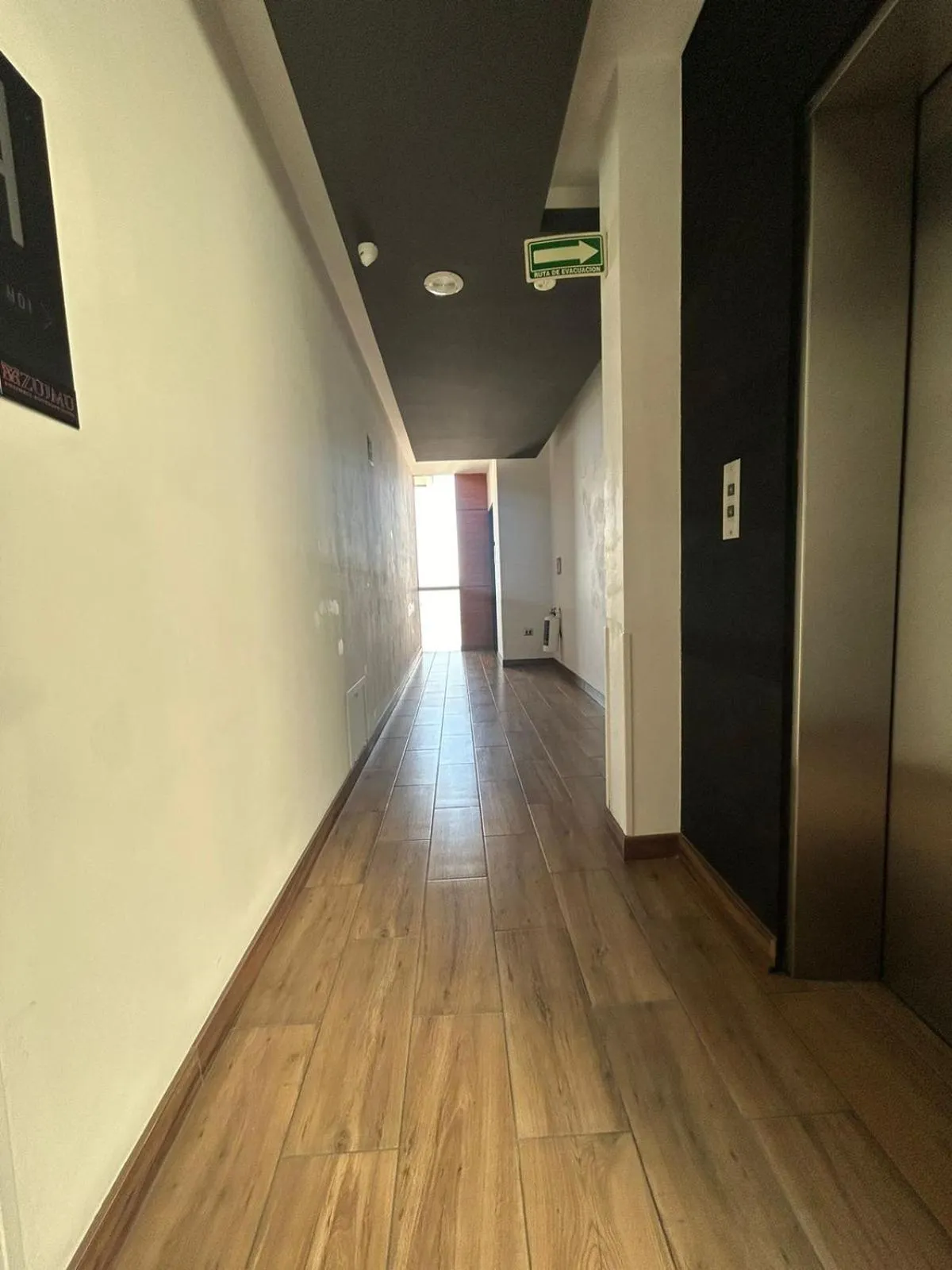 Property building in Zújmú Business Boutique Hotel