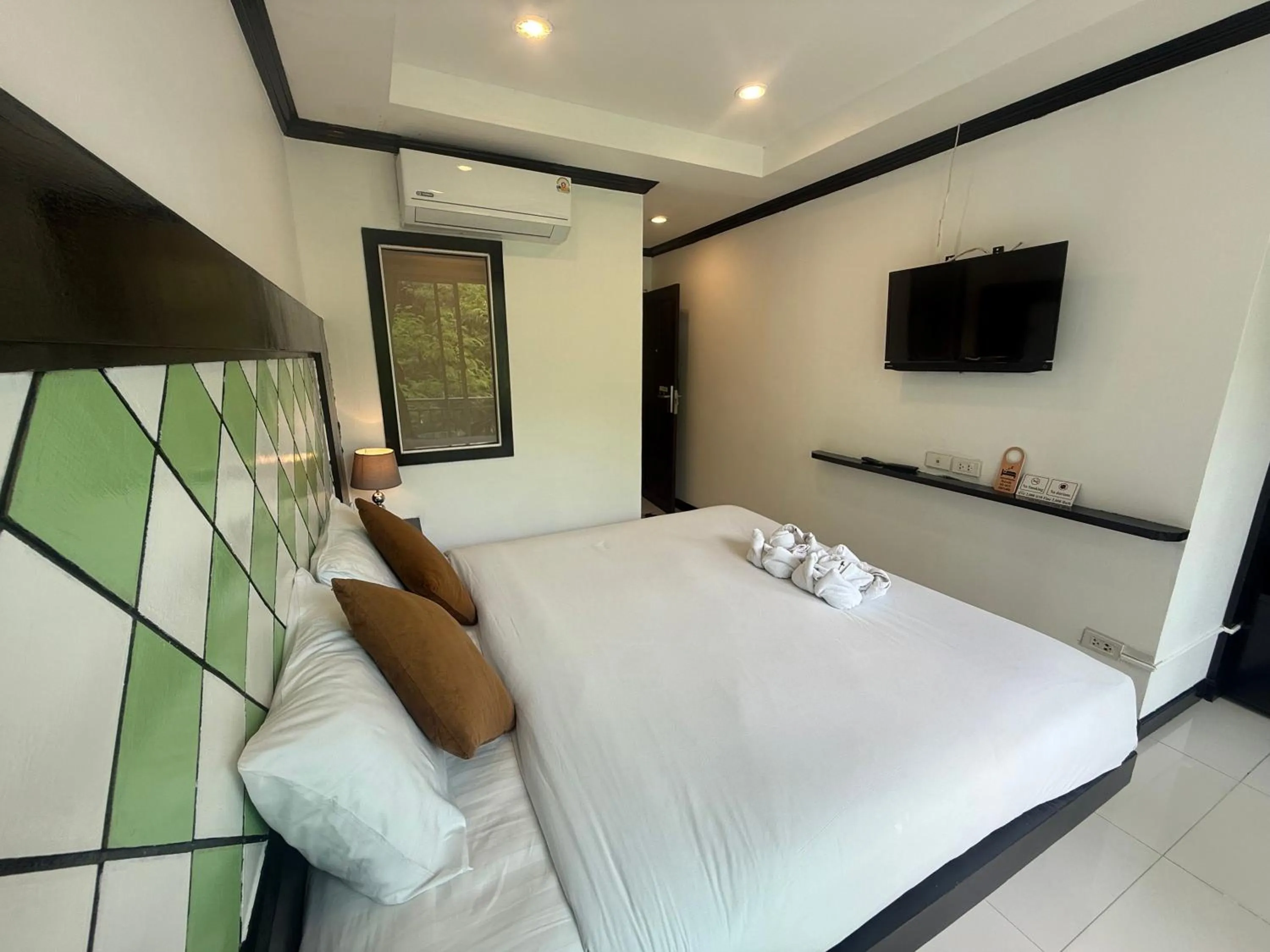 Bed in COZY Residence Patong