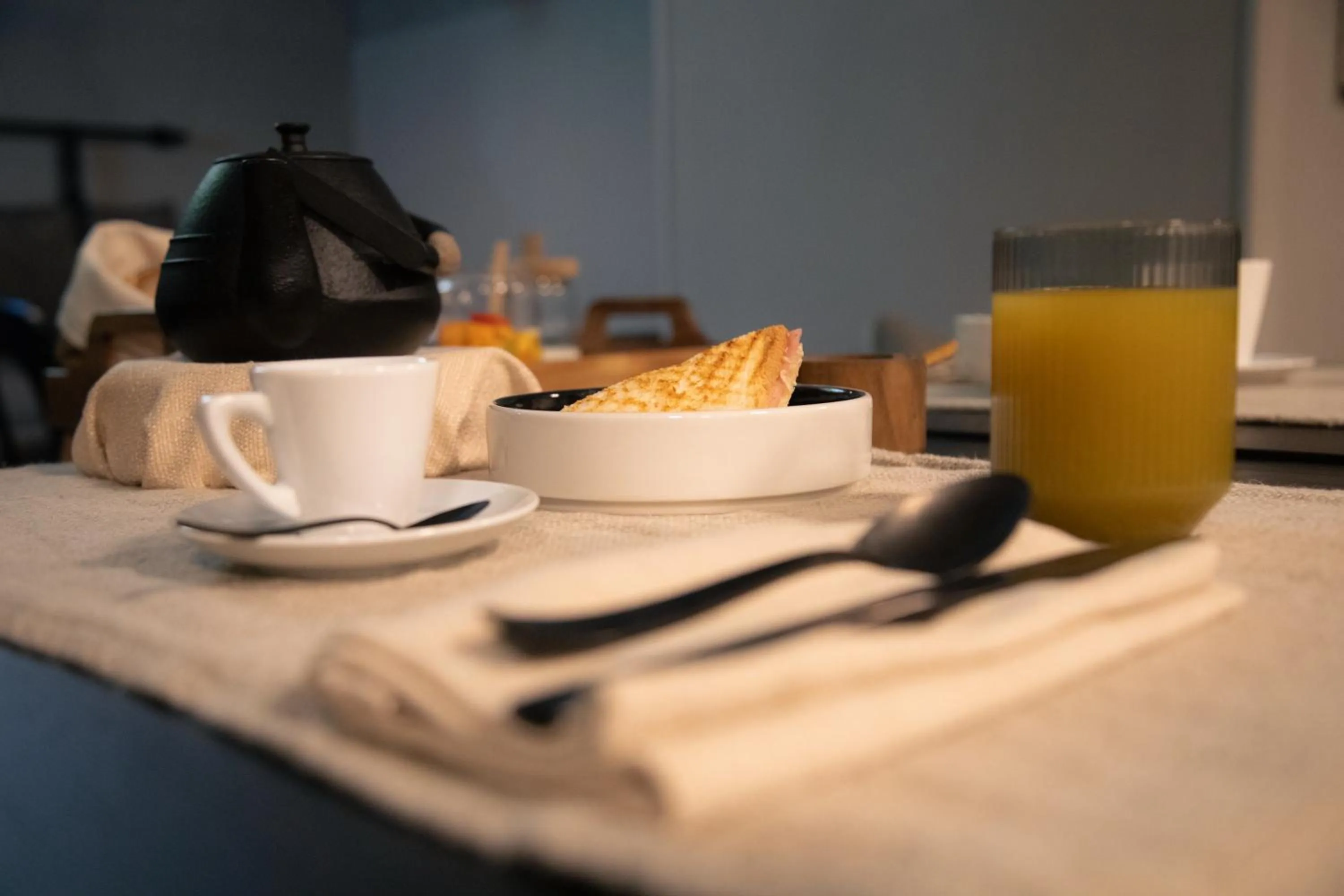 Breakfast in The Sanctuary Urban Retreat