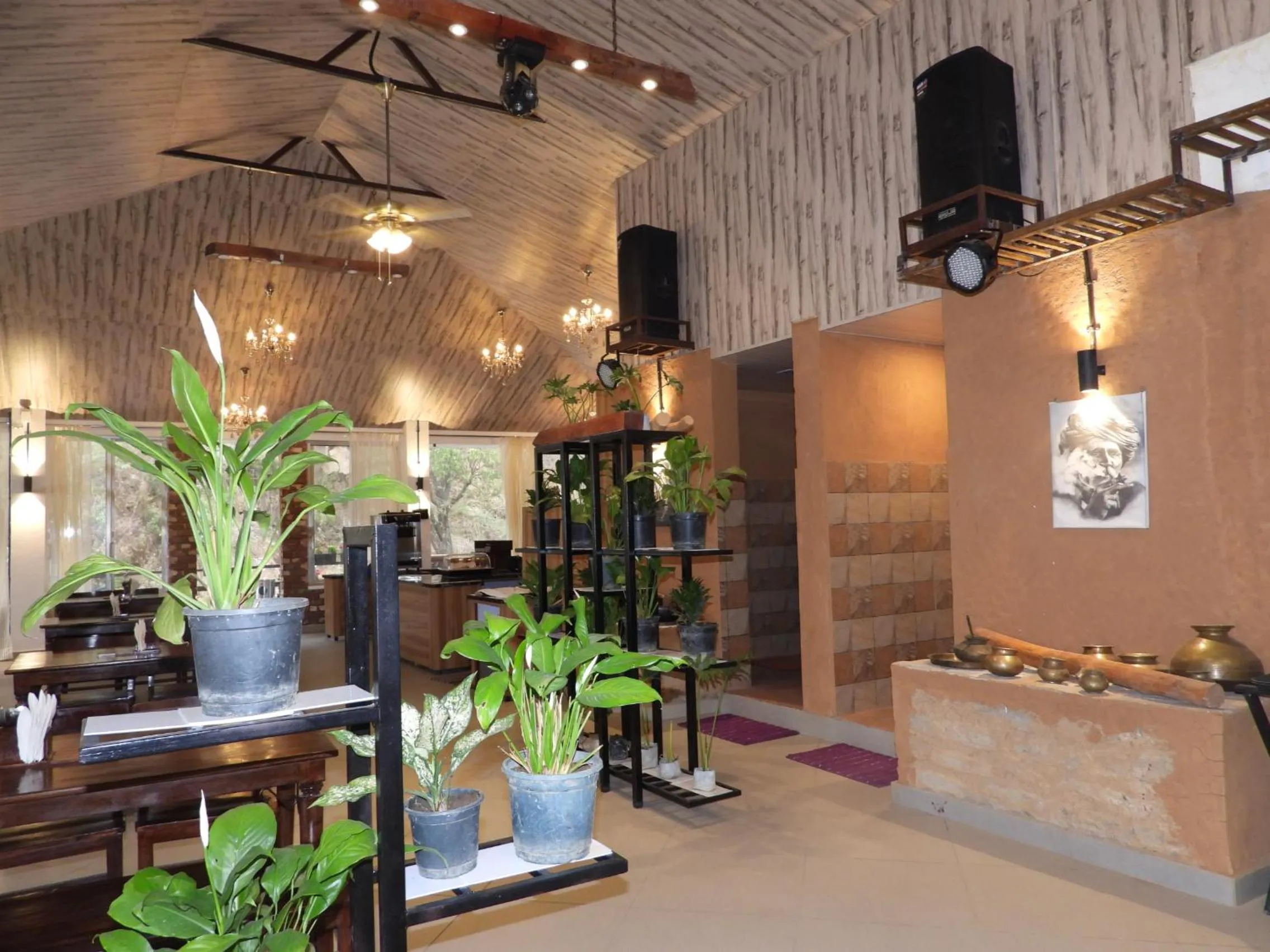 Restaurant/places to eat in Mystic Kailasha Kedarnath - Tungnath Valley