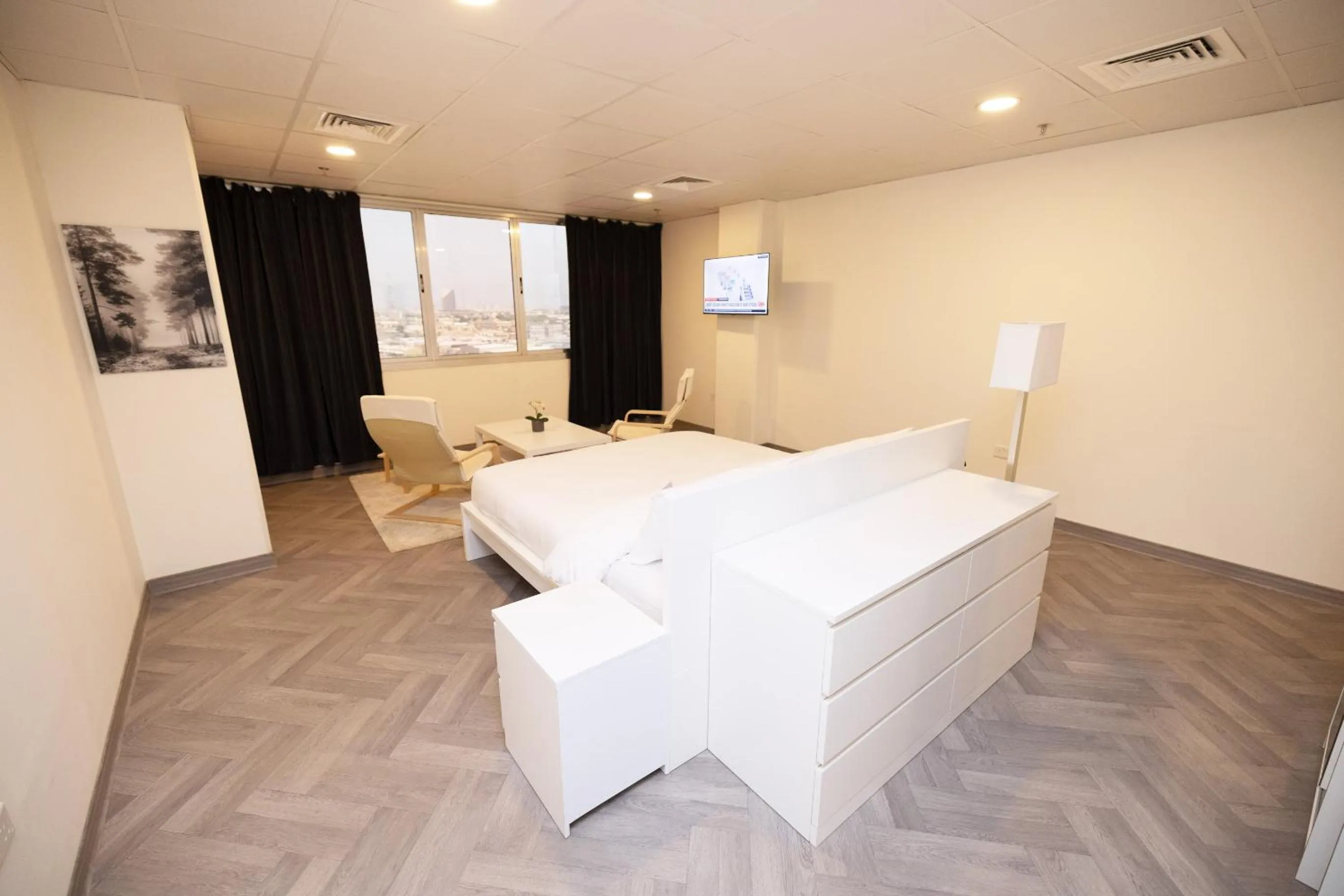 Photo of the whole room in Riggae Tower Hotel