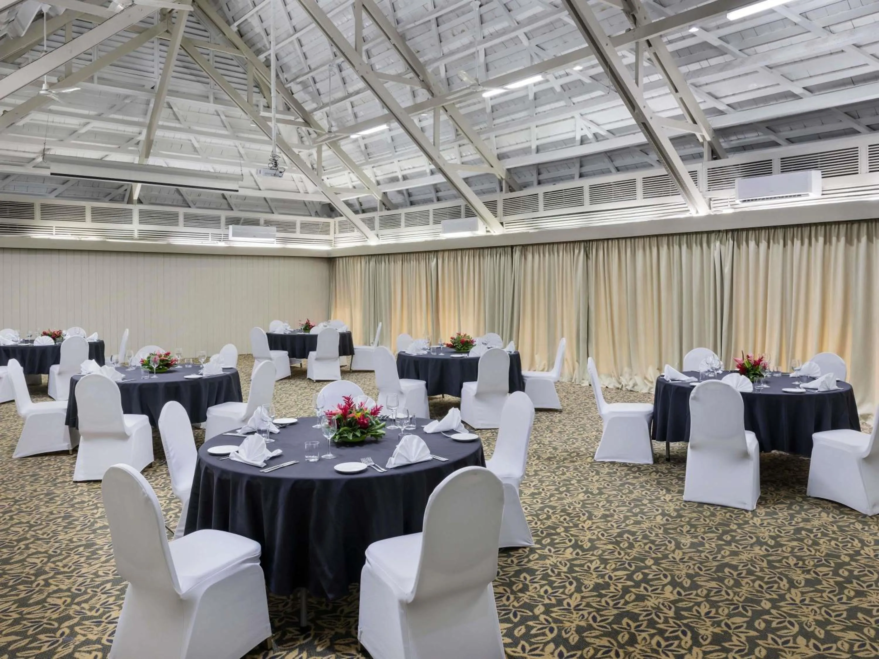 Meeting/conference room in Novotel Nadi