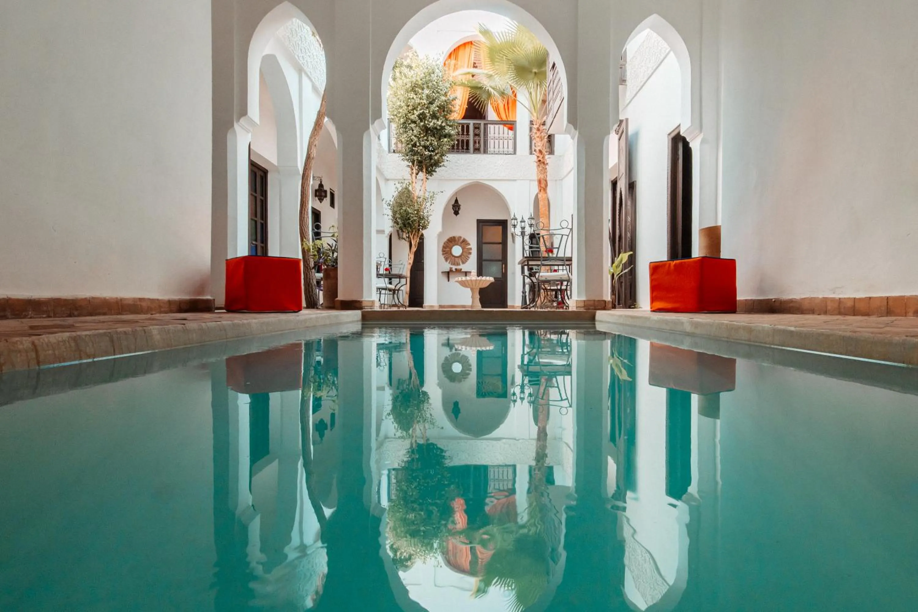 Swimming pool in Riad Alwane