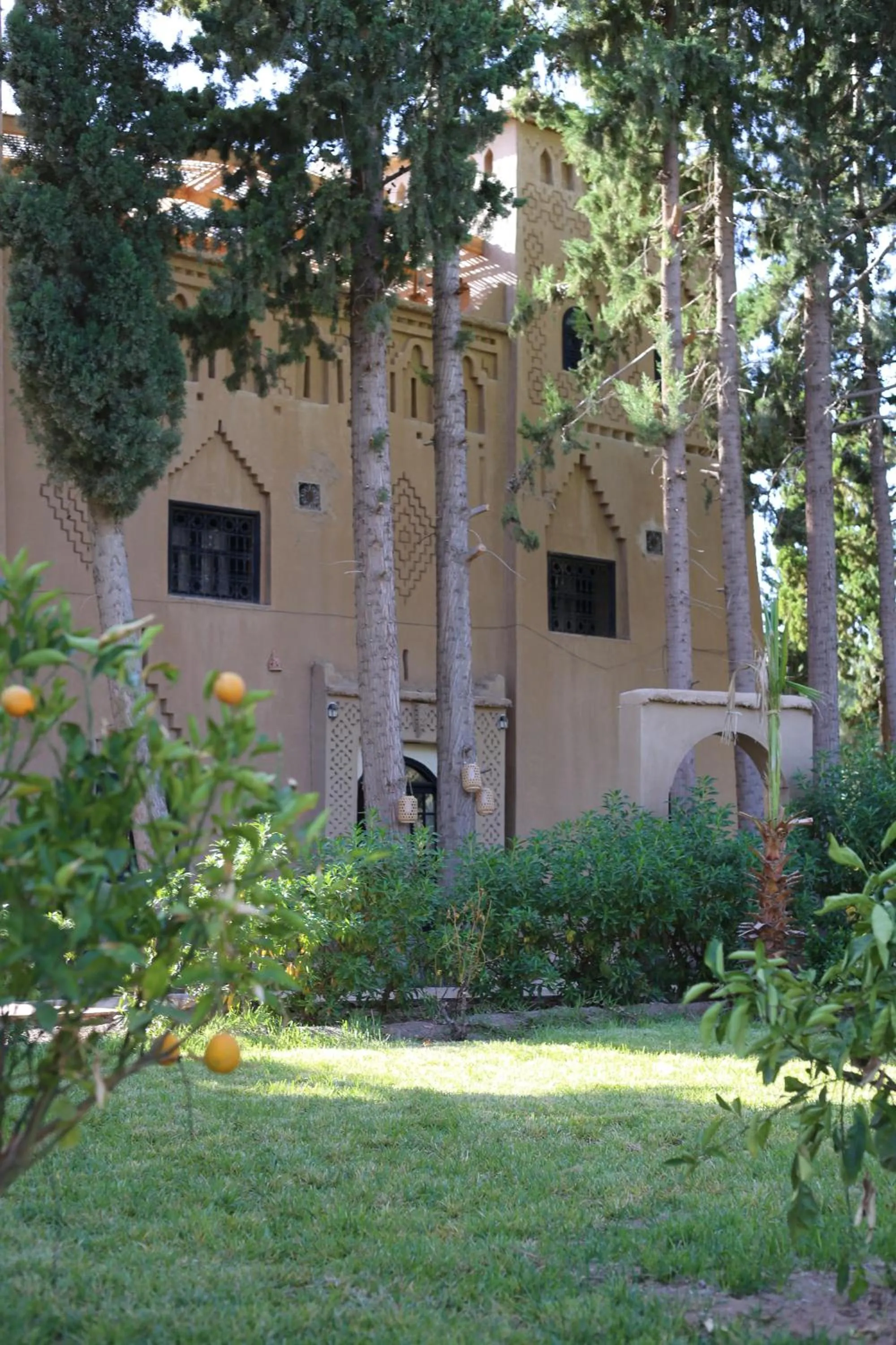 Property building in Kasbah des cyprès