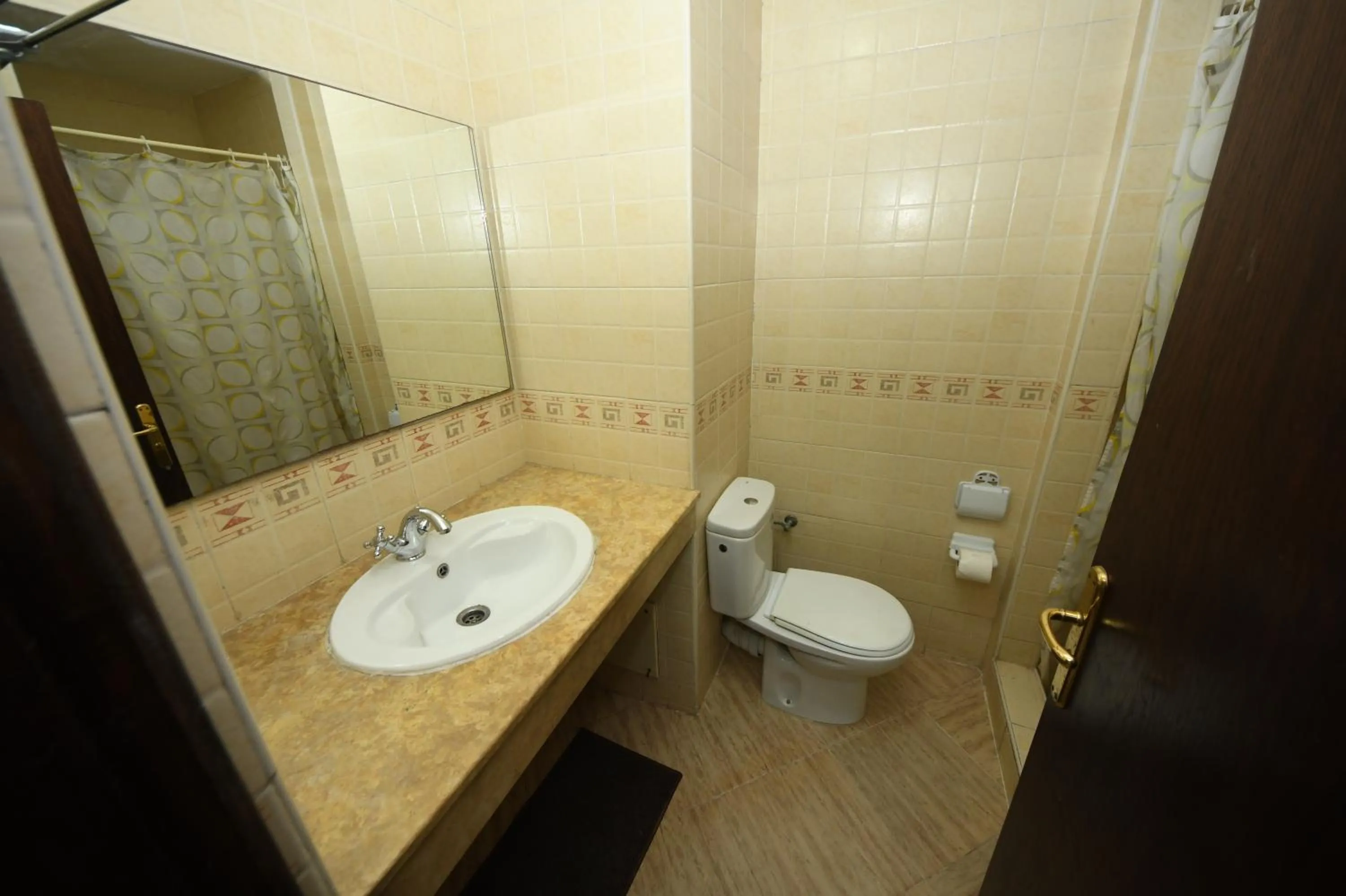 Bathroom in Agyad Maroc Appart-Hotel