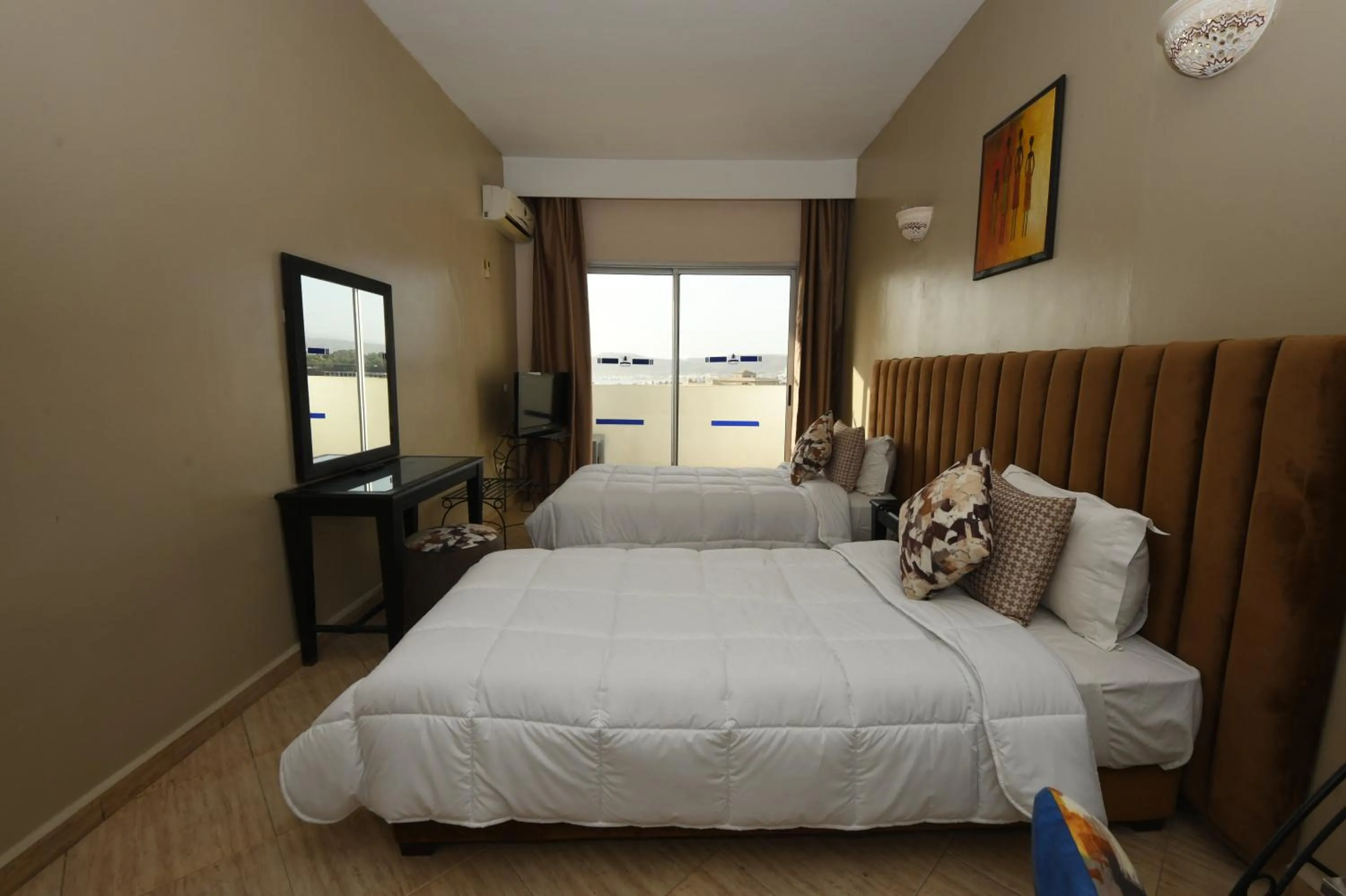 View (from property/room), Bed in Agyad Maroc Appart-Hotel