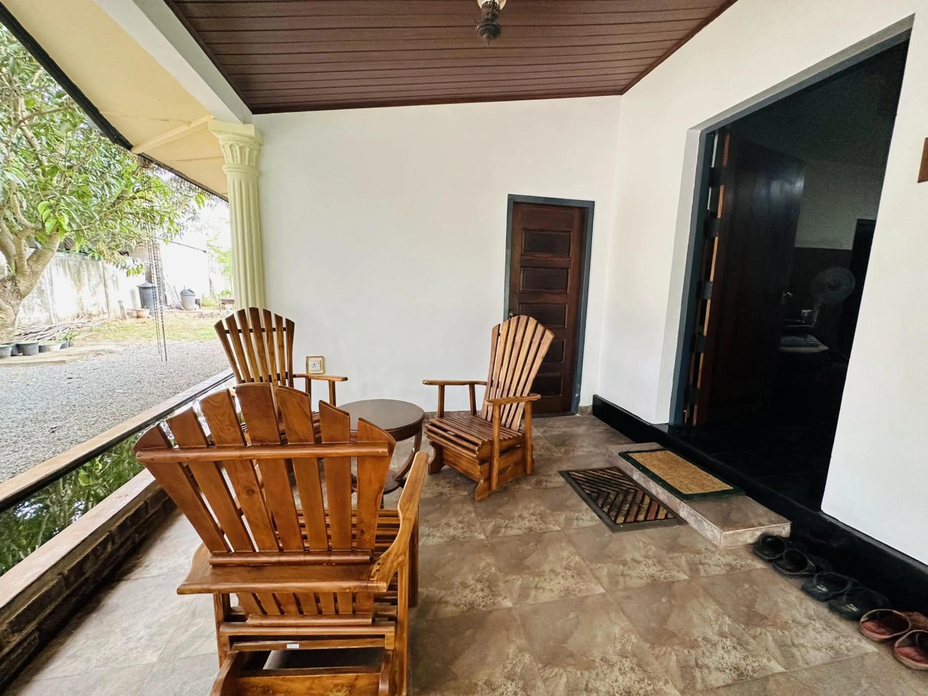 Patio in Green Garden Anuradhapura