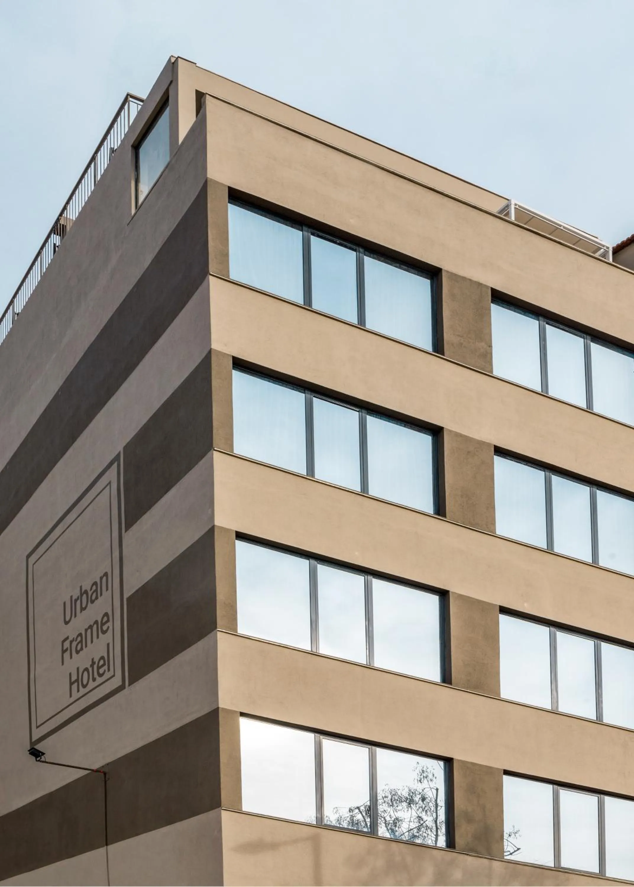 Property building in Urban Frame Acropolis