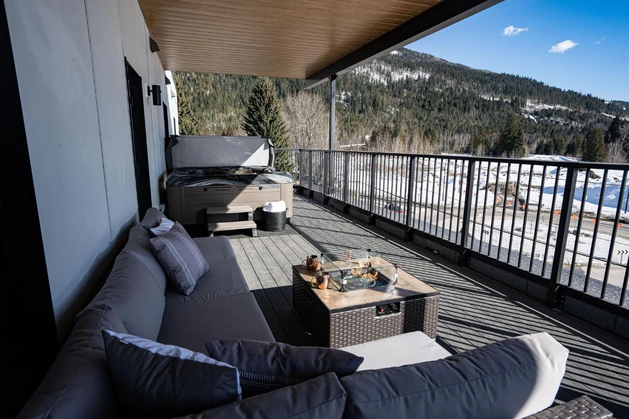 The Big Deck by Revelstoke Vacations