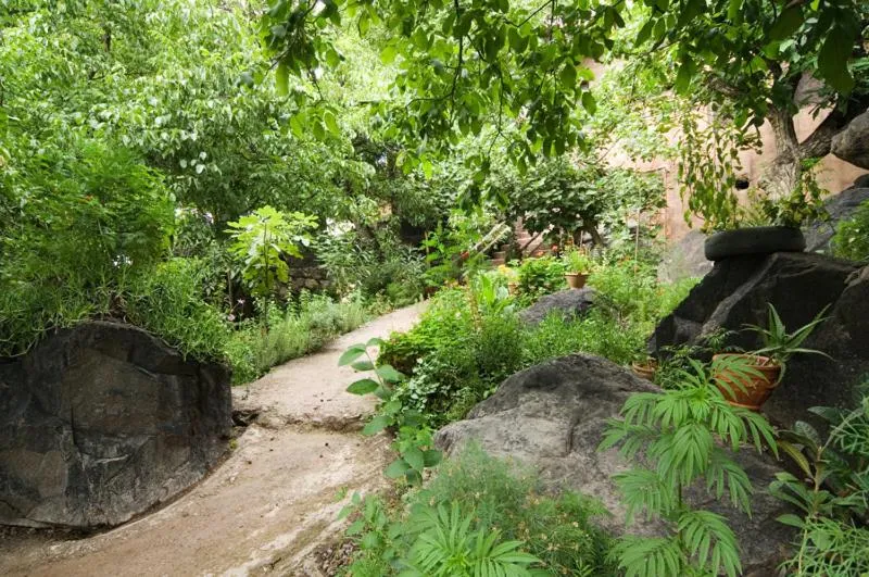 Area and facilities in Dar Imlil