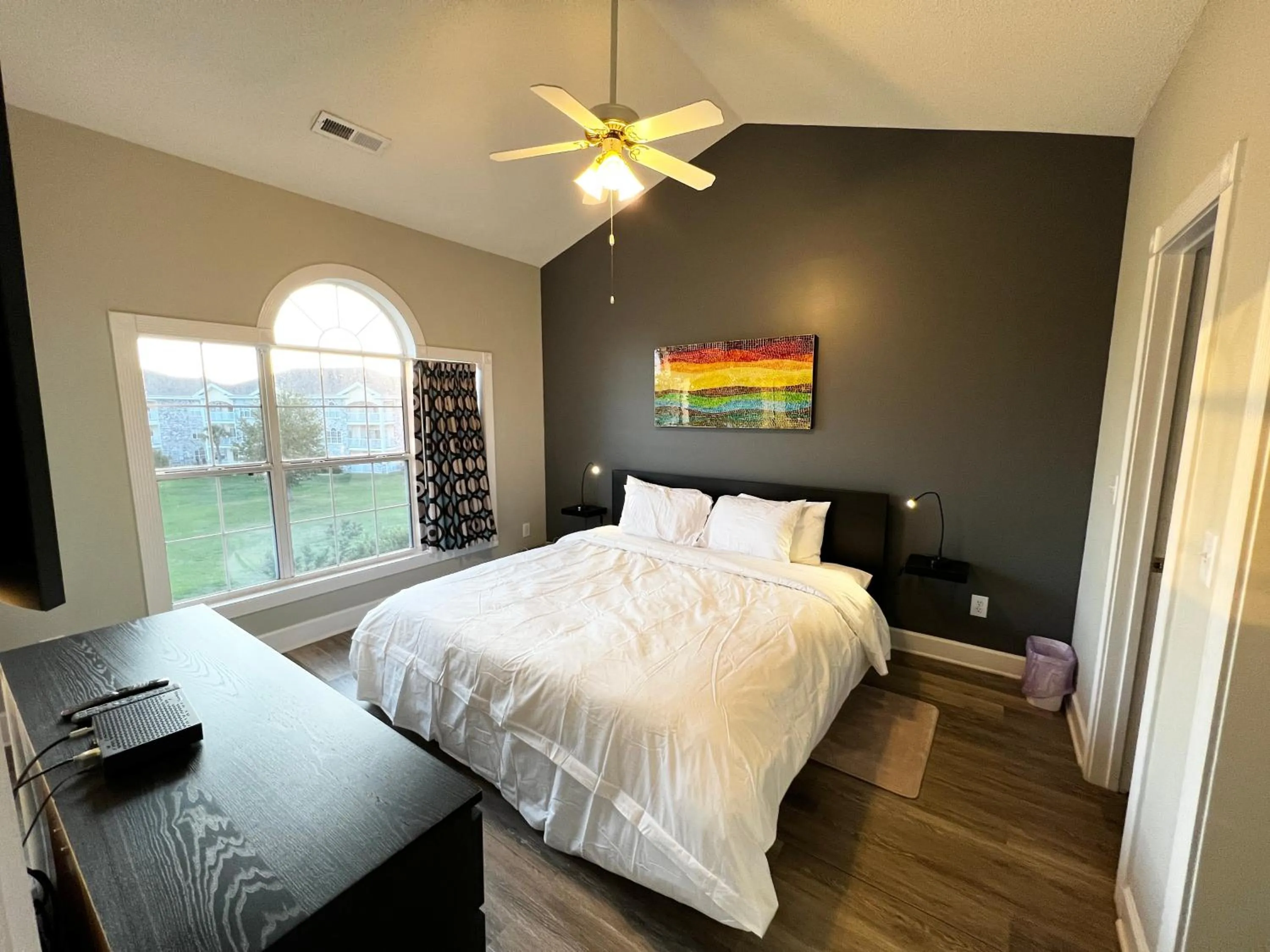 Bed in GolfView Villa/Center of MB/BEST View/End Unit