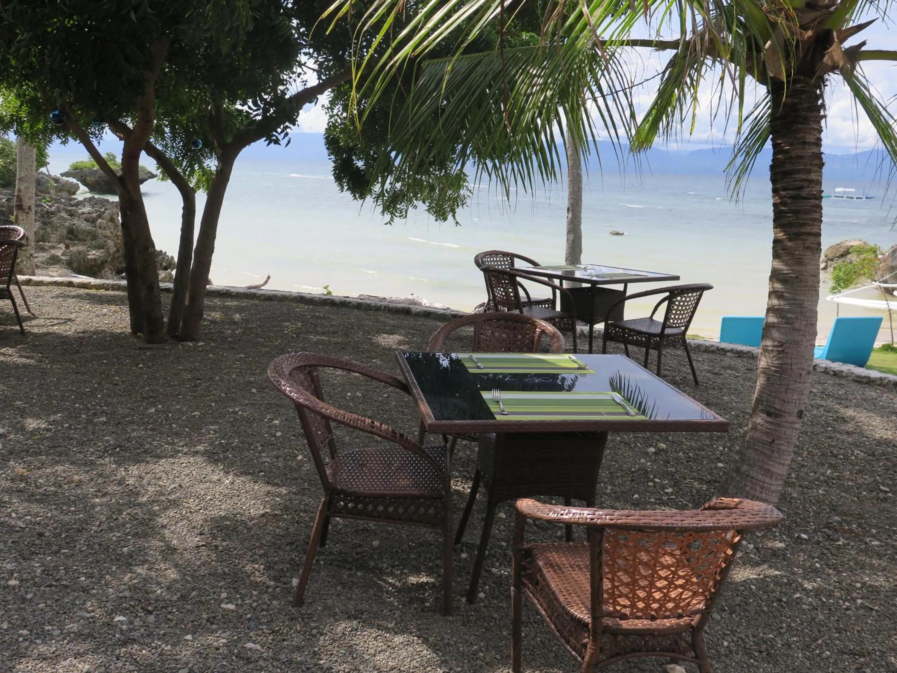 Restaurant/places to eat in The Wild Orchid Resort - Moalboal