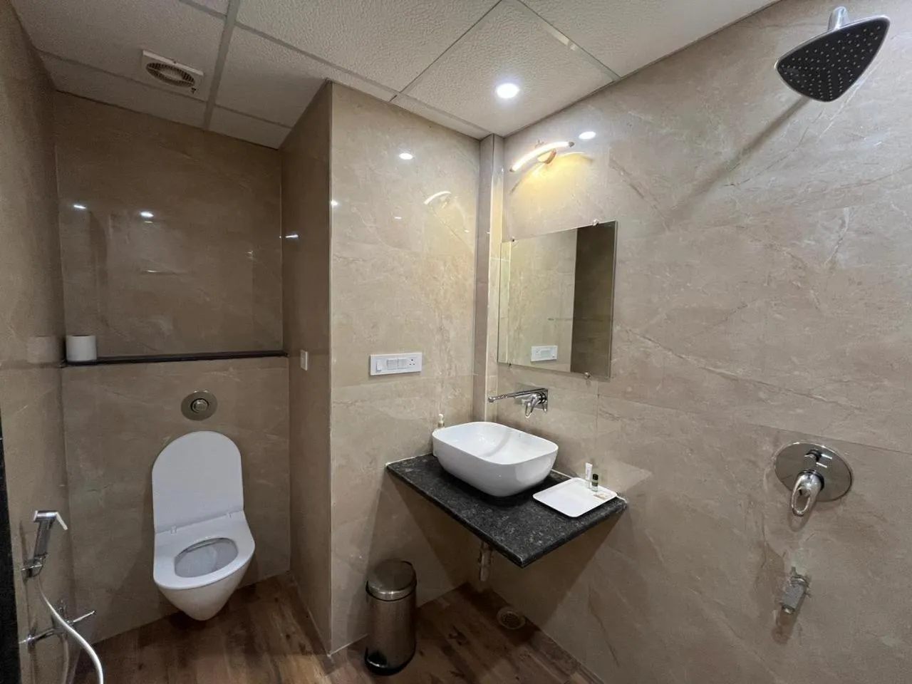 Bathroom in Hotel Satsang Grand