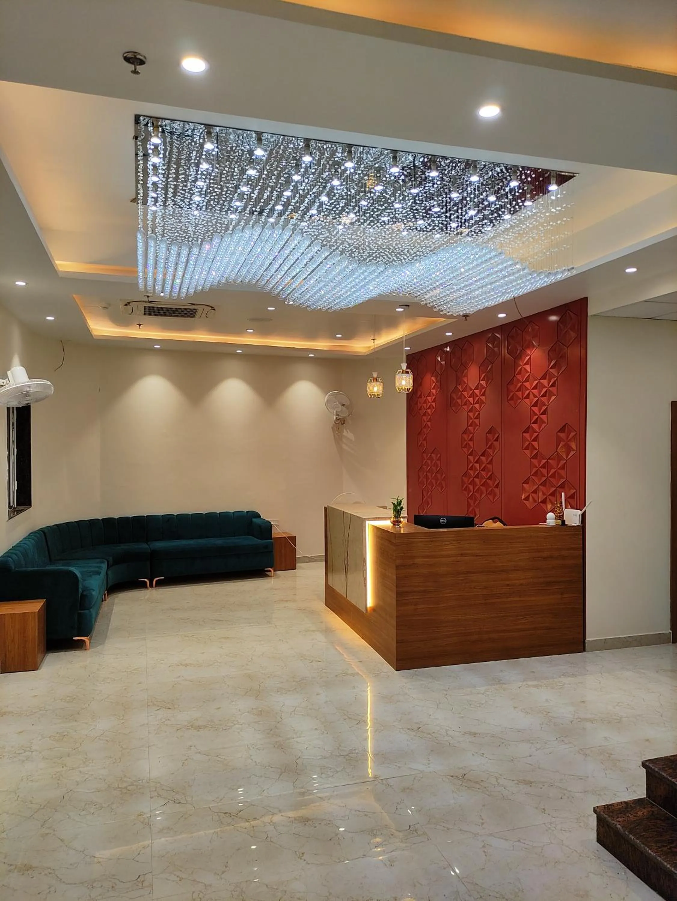 Lobby or reception in Hotel Satsang Grand