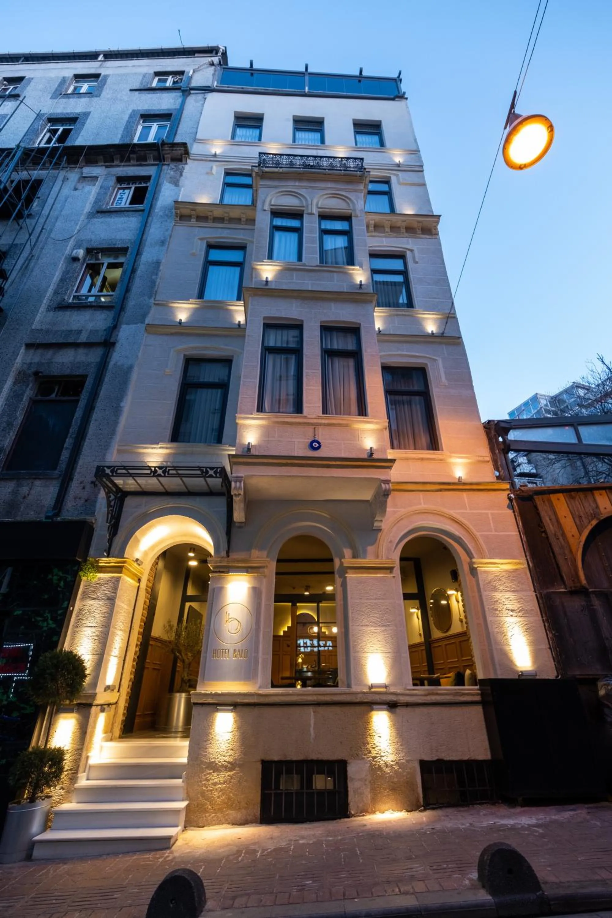 Property building in Hotel Balo