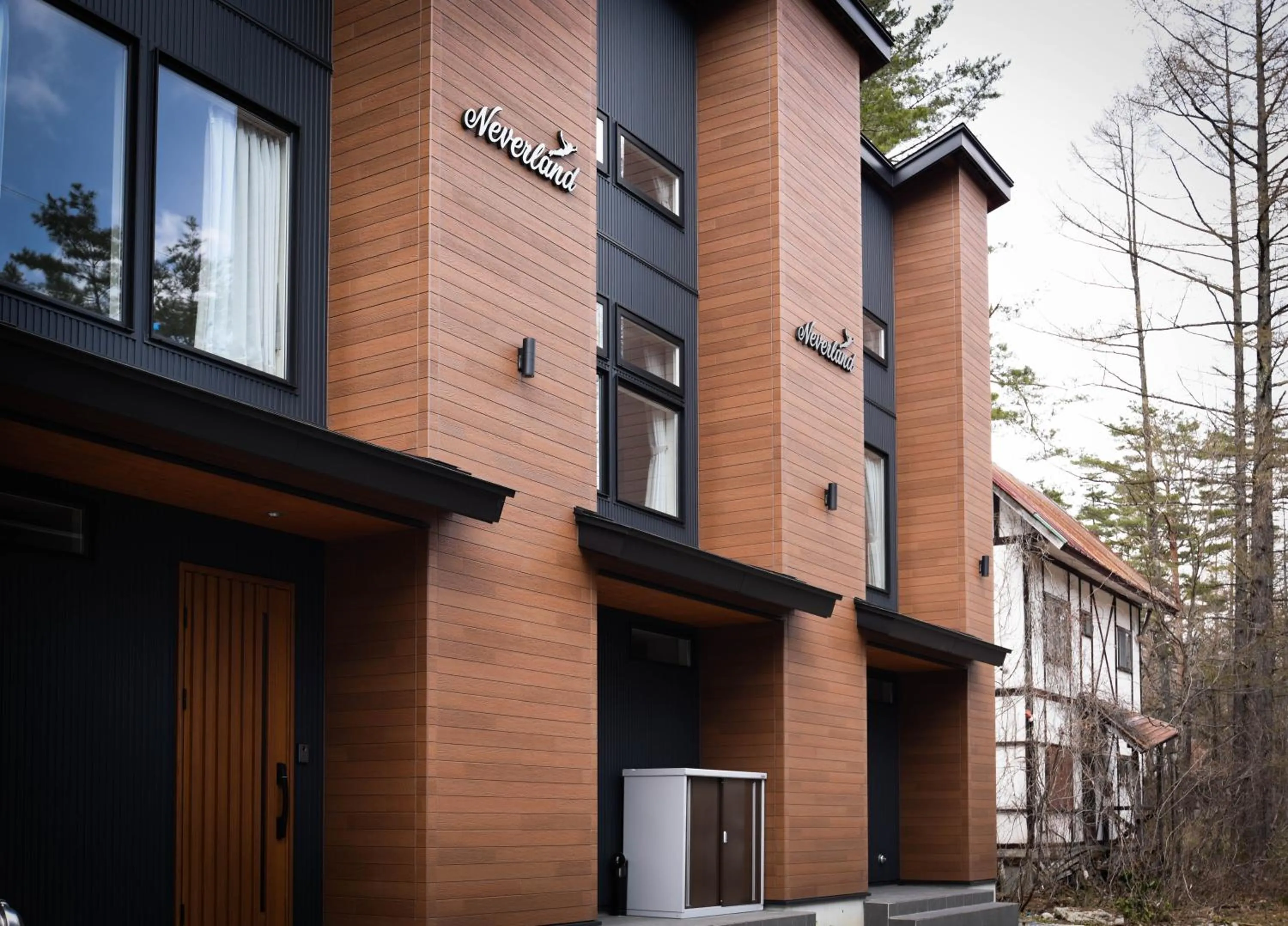 Property building in Neverland Chalet