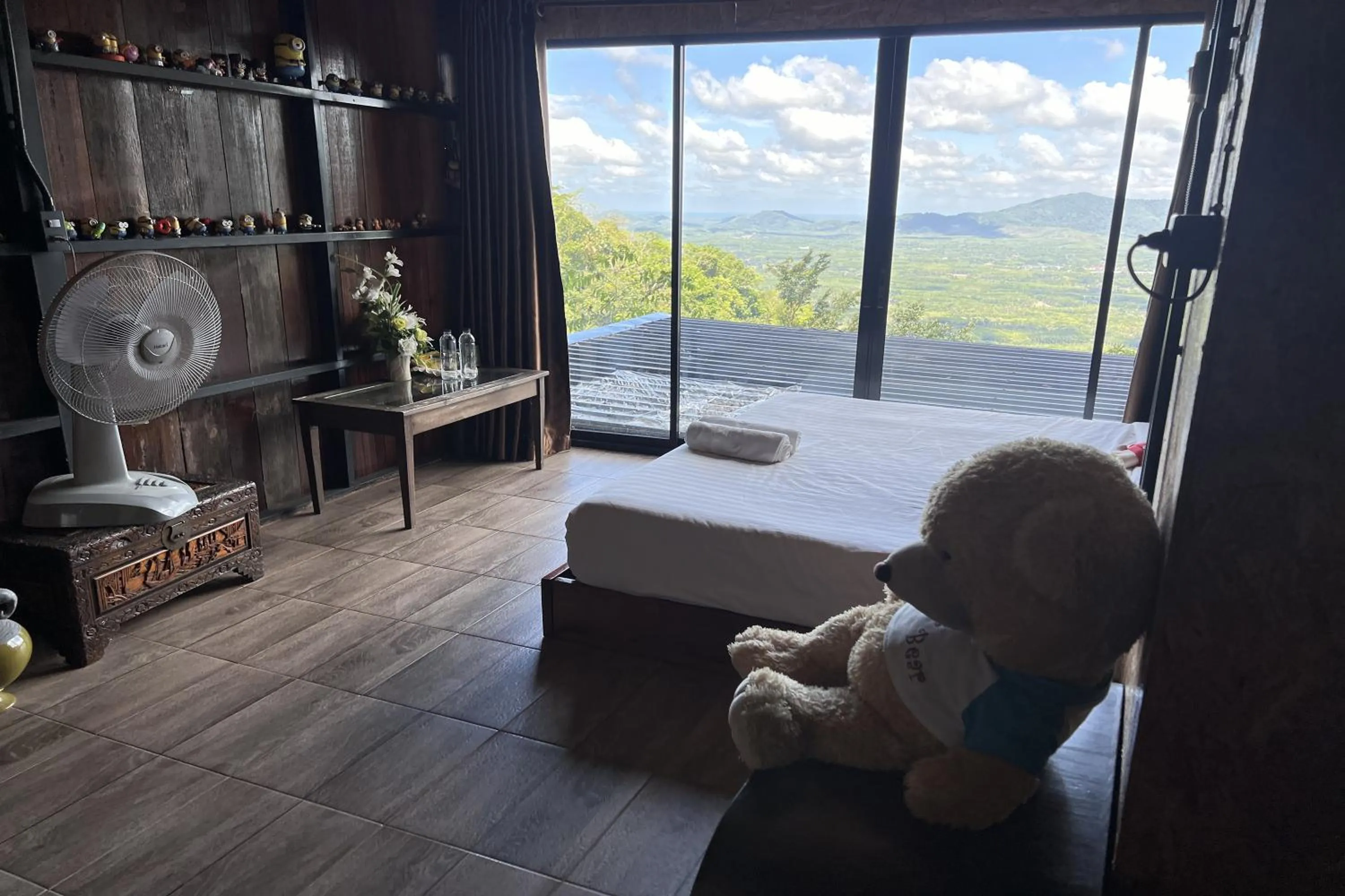 Mountain view in Kuan Khan Lao The Nine Bistro ควนคานหลาว เดอะไนท์ บิสโทร