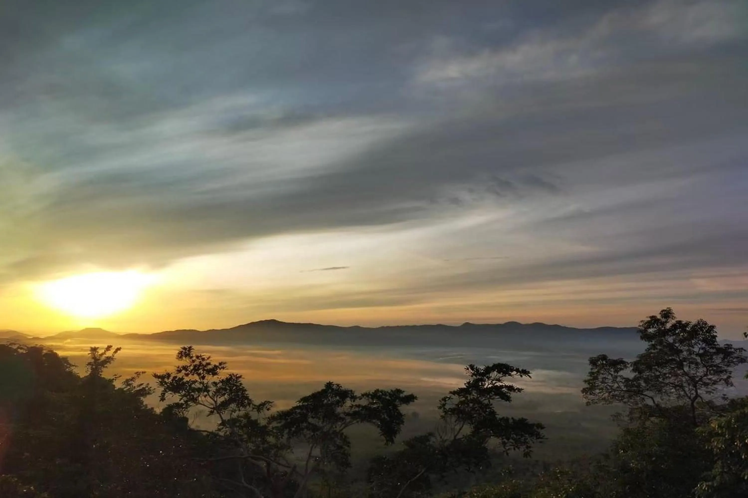 Mountain view in Kuan Khan Lao The Nine Bistro ควนคานหลาว เดอะไนท์ บิสโทร