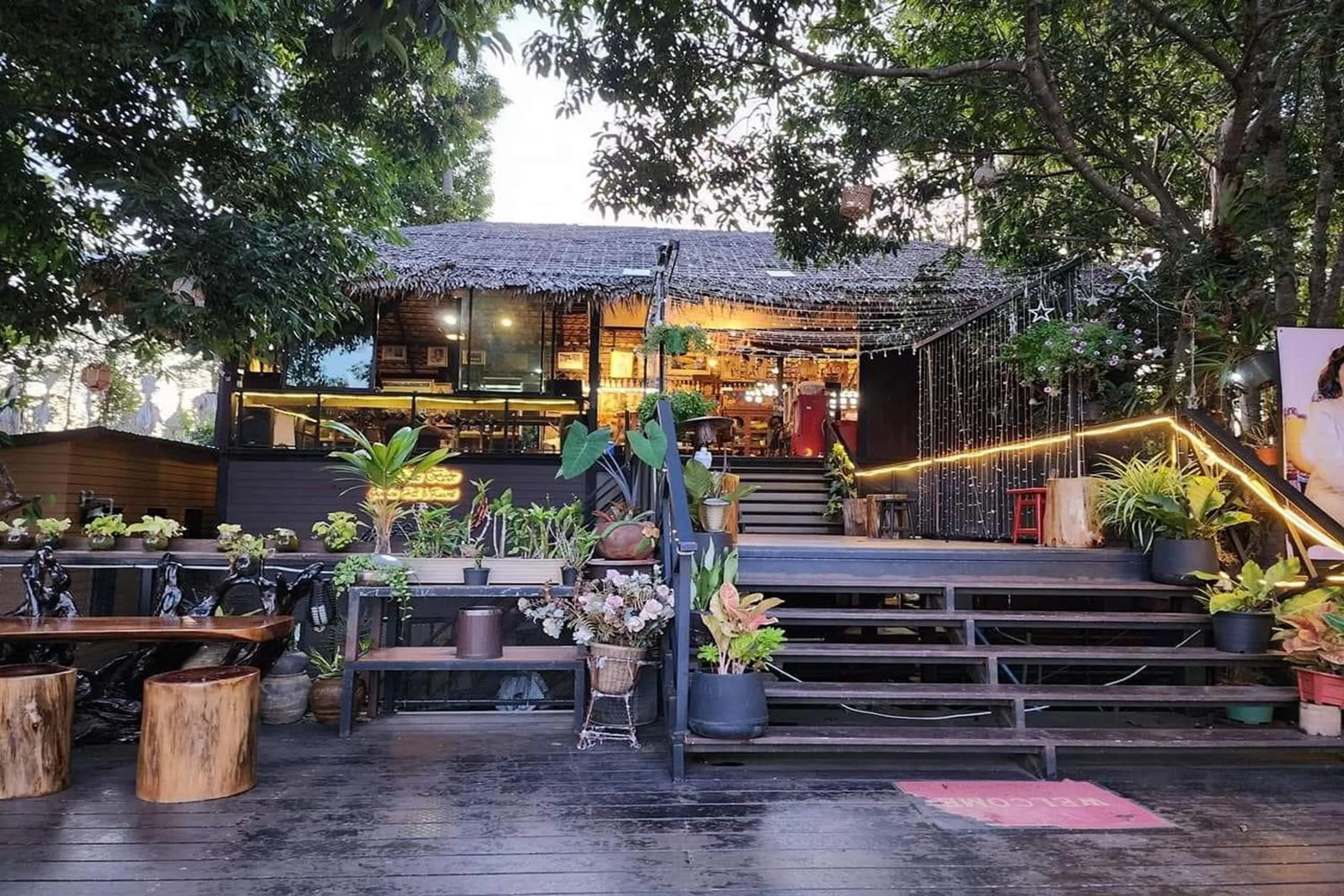 Restaurant/places to eat in Kuan Khan Lao The Nine Bistro ควนคานหลาว เดอะไนท์ บิสโทร