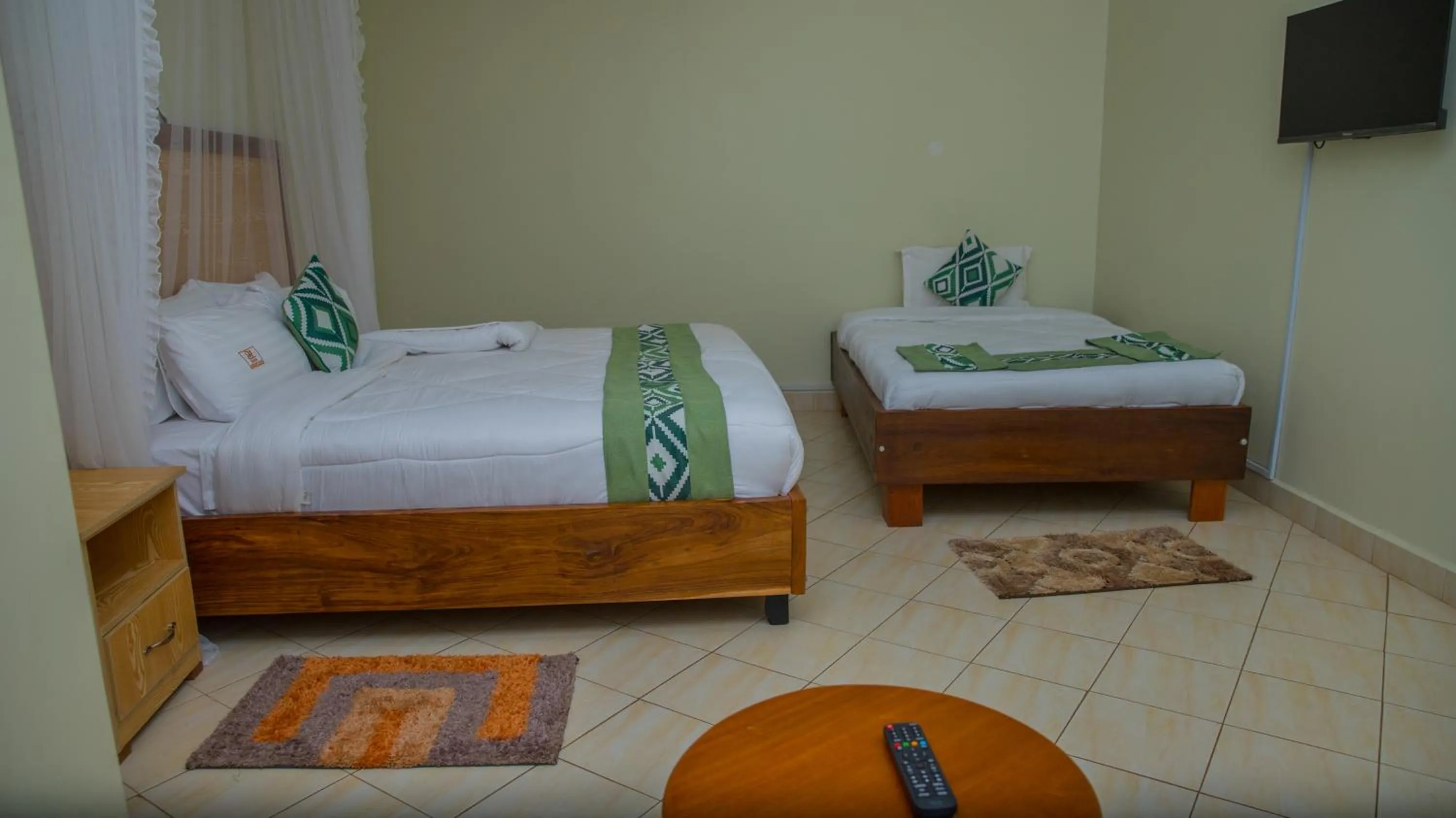 Ekhaya Crescent Hotel