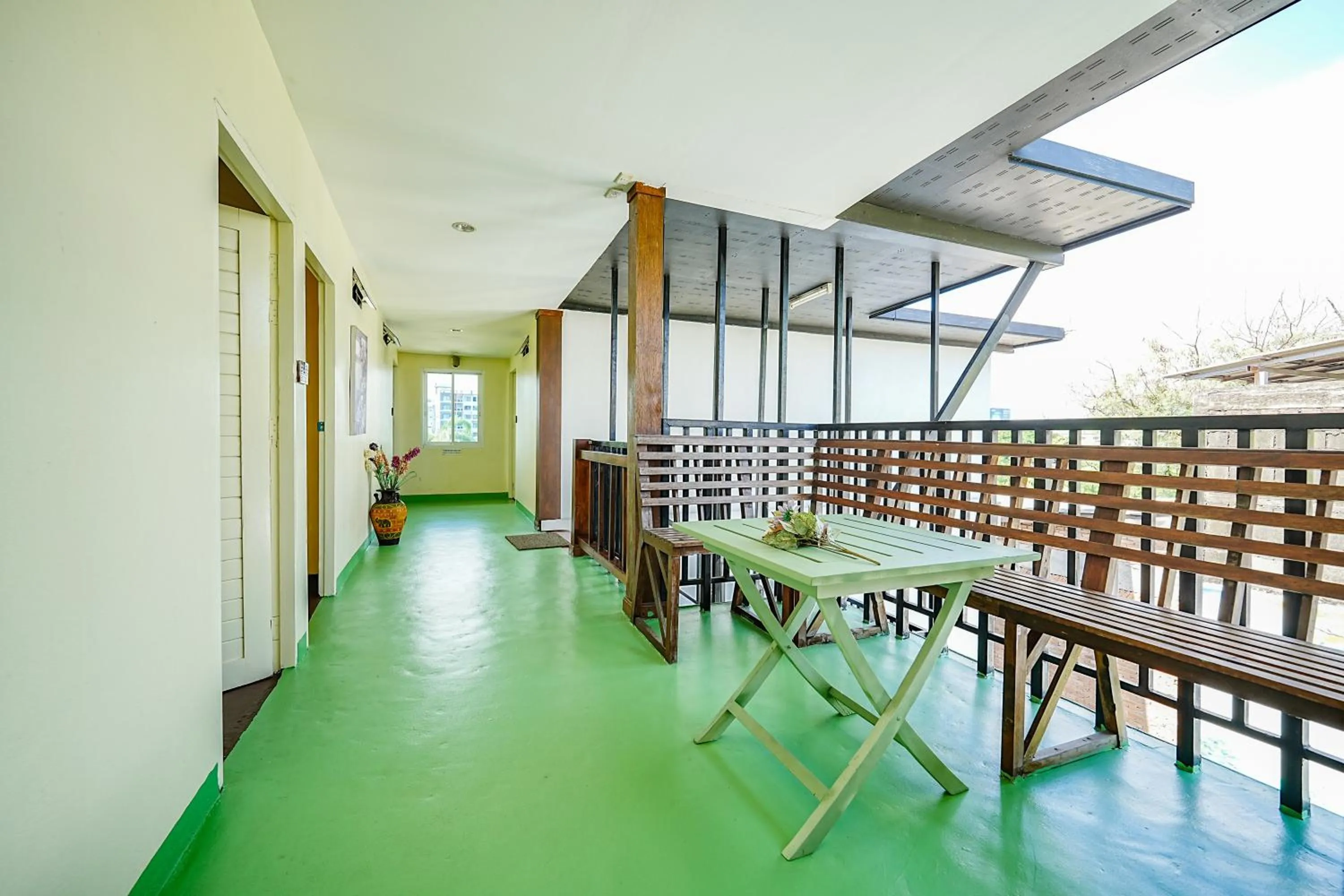 Kaysorn Residence and Guest House